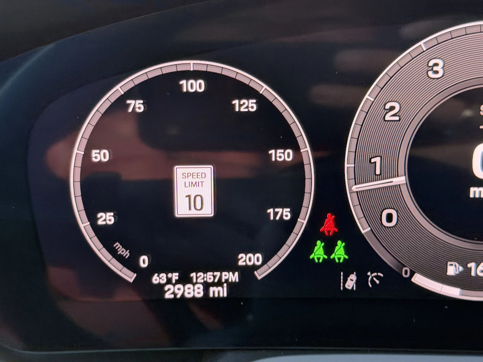 mph031_3893730497_95897dbfd8367f45b3890abe92aca1d0x_1b26c7c8ec