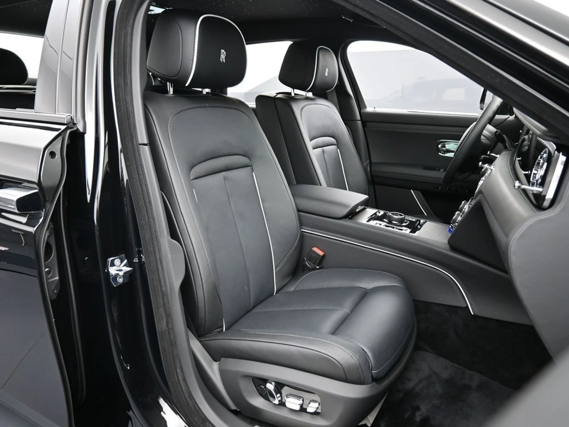 mph031_3903578891_image_31_f64cc4d304