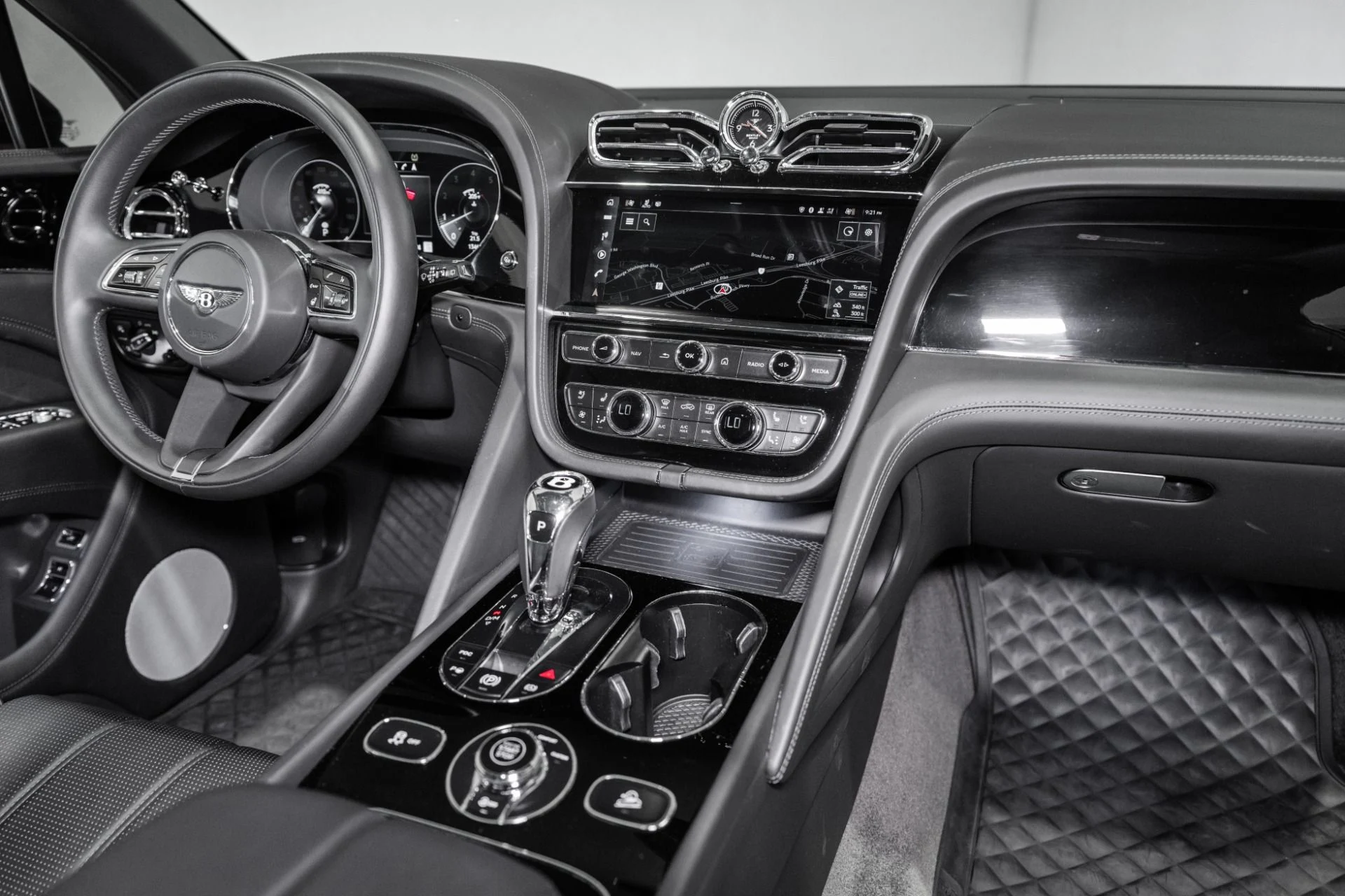 mph031_3905197522_Used_2022_Bentley_Bentayga_S_1782792114_a7430f1d0e