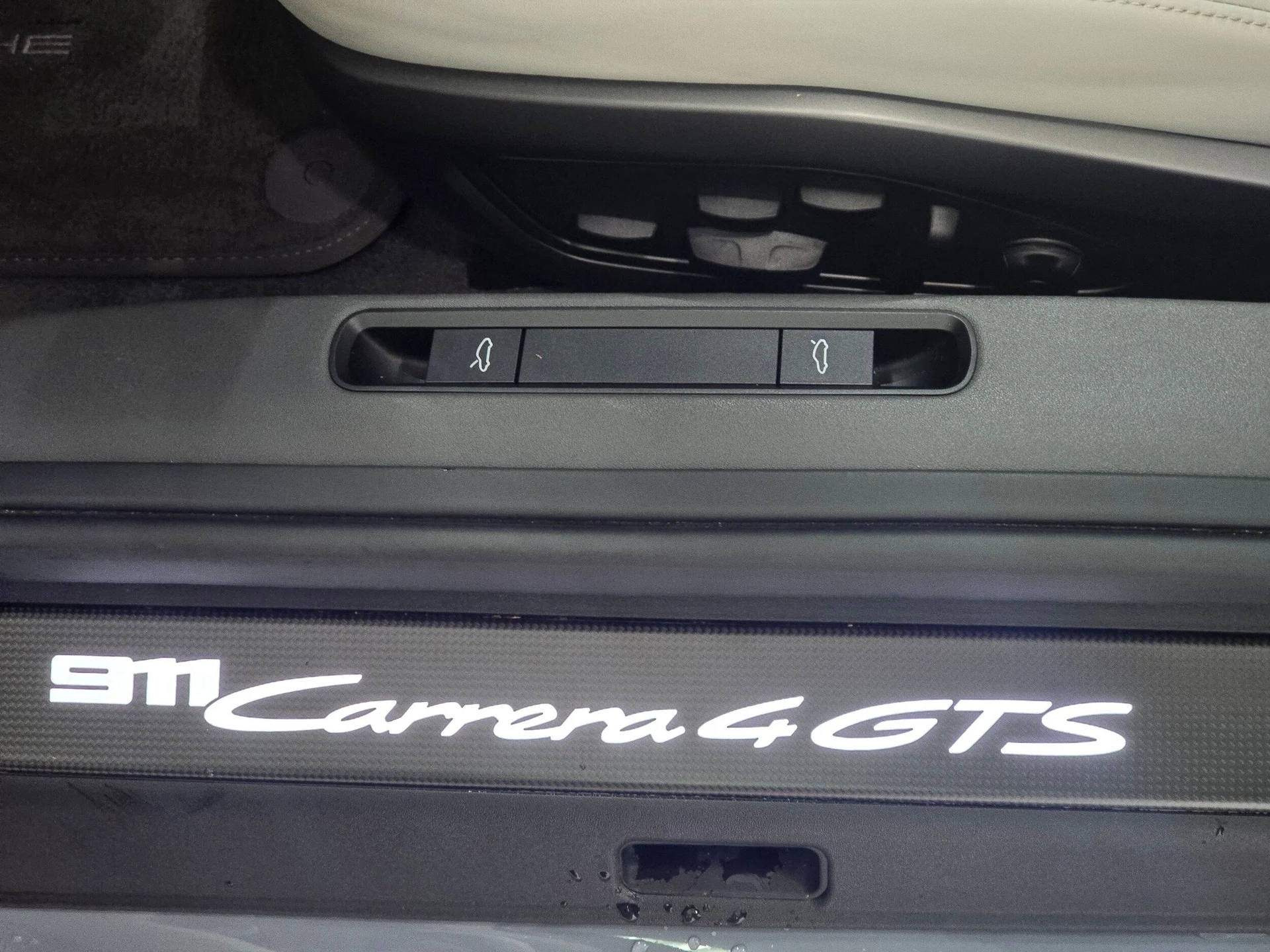 mph031_3915296762_33caf1c6761fbaa6184057ae91d743bcx_8b90473c58