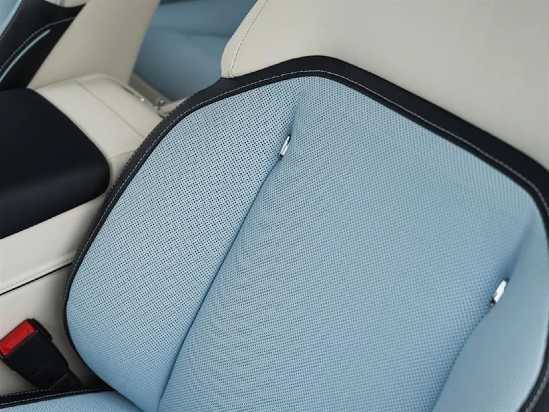 mph031_393520767_ygrxd5kd_703ea4f9a2