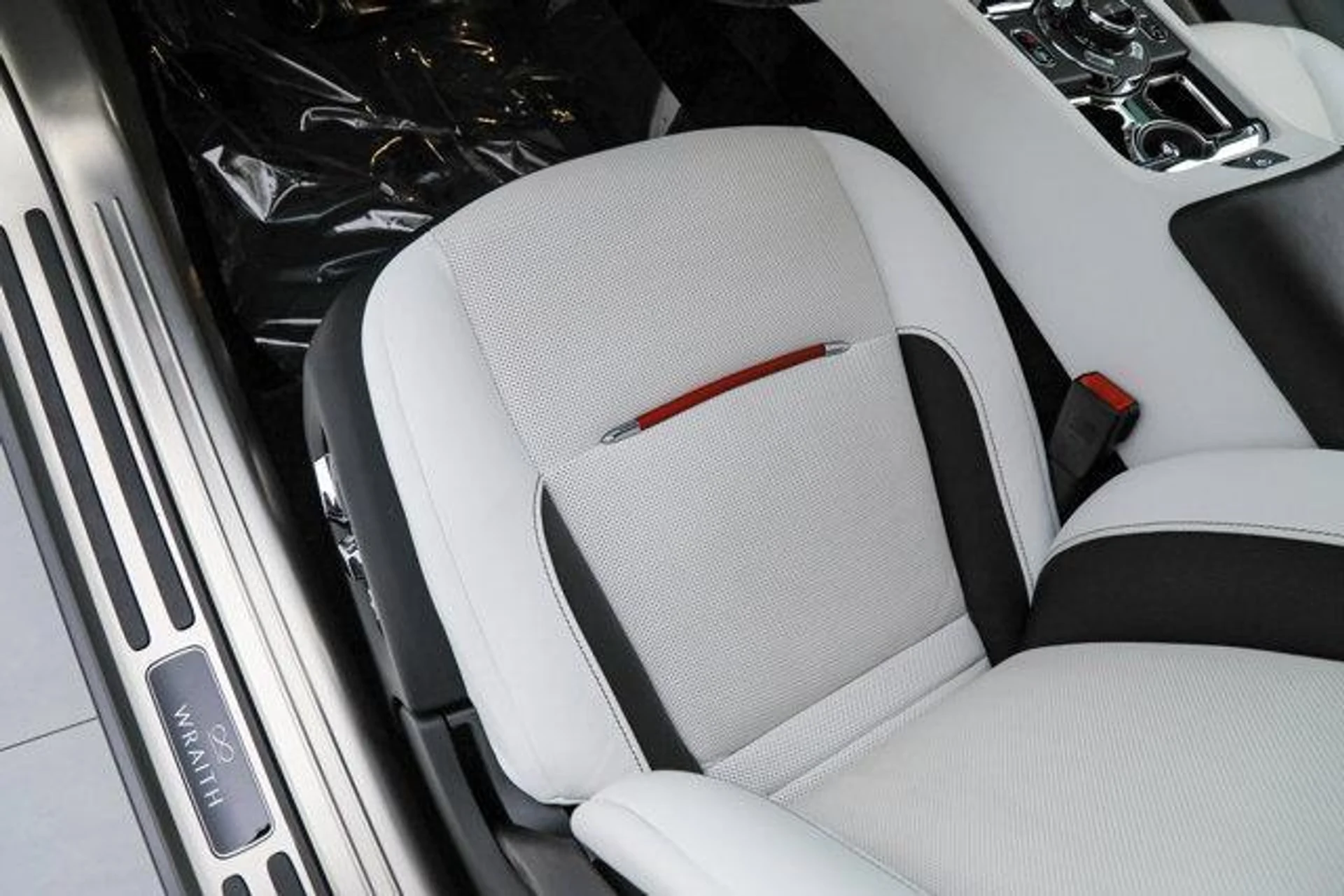 mph031_394934142_RF_5n_ES_2_FAFQA_Gp_U_Df_C_Fi_KD_Rjx_HU_96c0b1a208