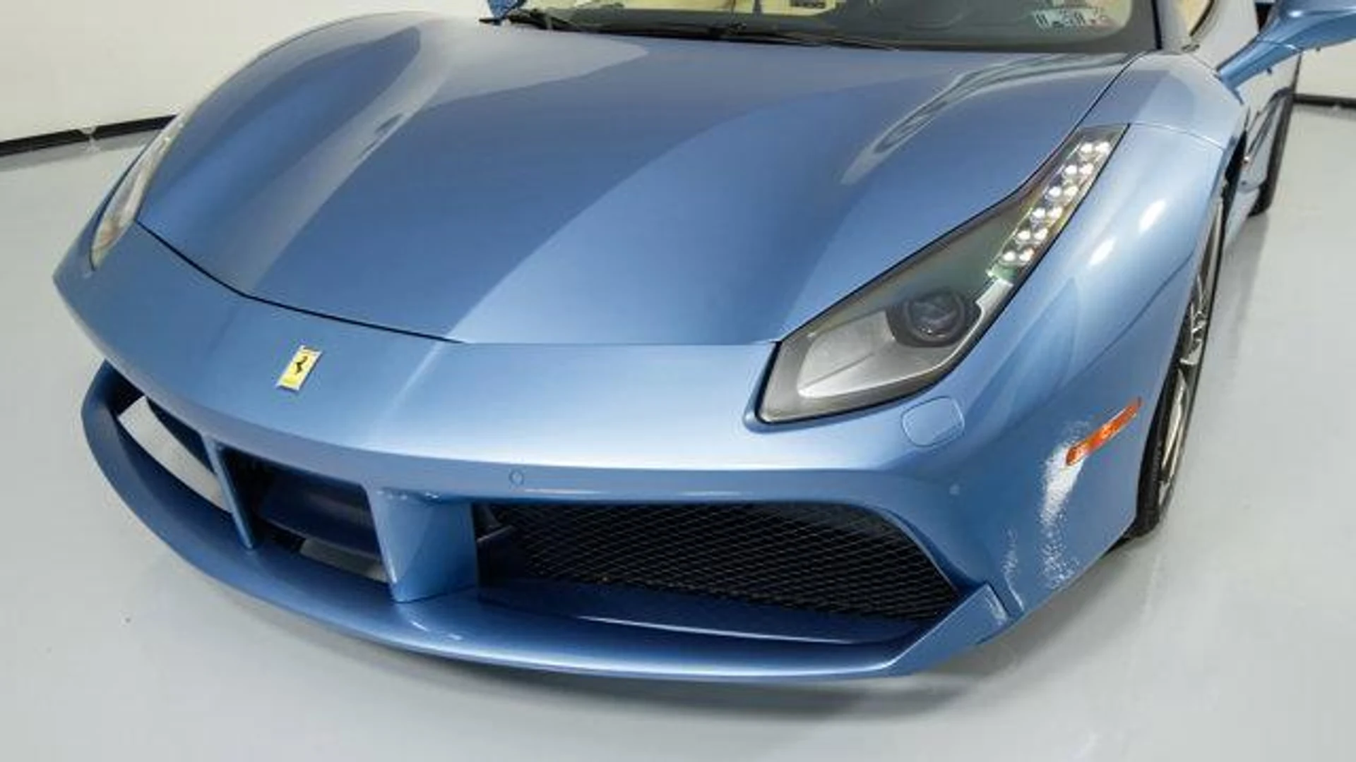 mph031_3950976893_6_E5sb_M_Q8g5_q_XMY_0_Kh_Axgt_WA_0_I_63b79797ca