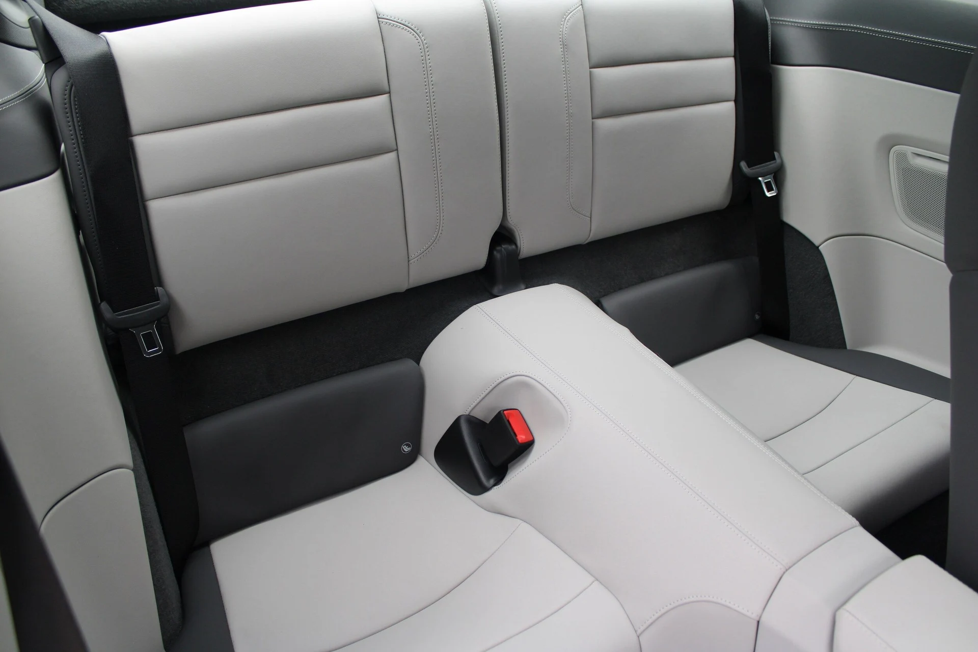 mph031_3955643927_7a9811b89f38d7831b9f2cb169b1b7a1x_c2f900ec9c