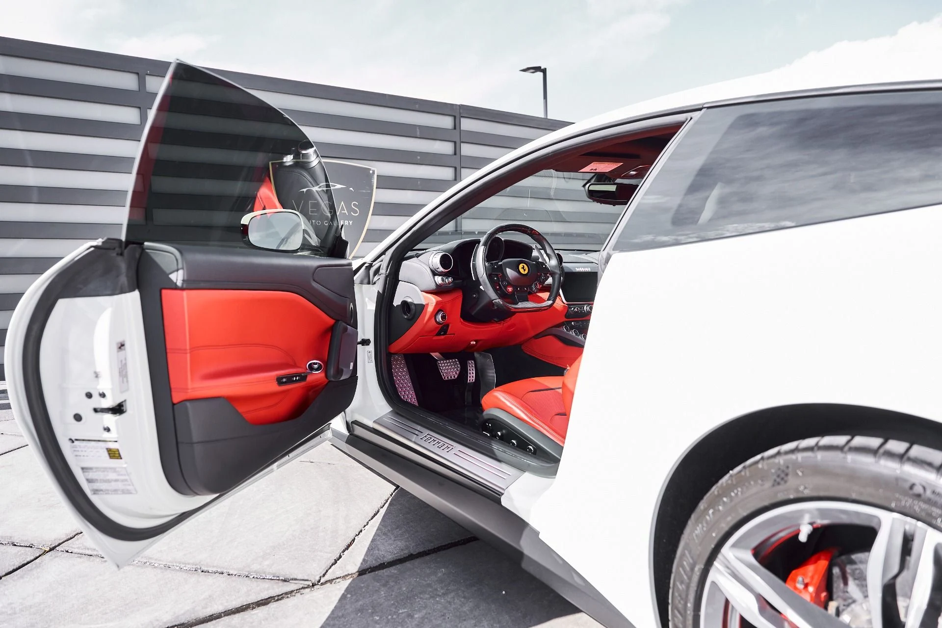 mph031_3957848961_Used_2019_Ferrari_GTC_4_Lusso_V12_1771467693_040af5802b