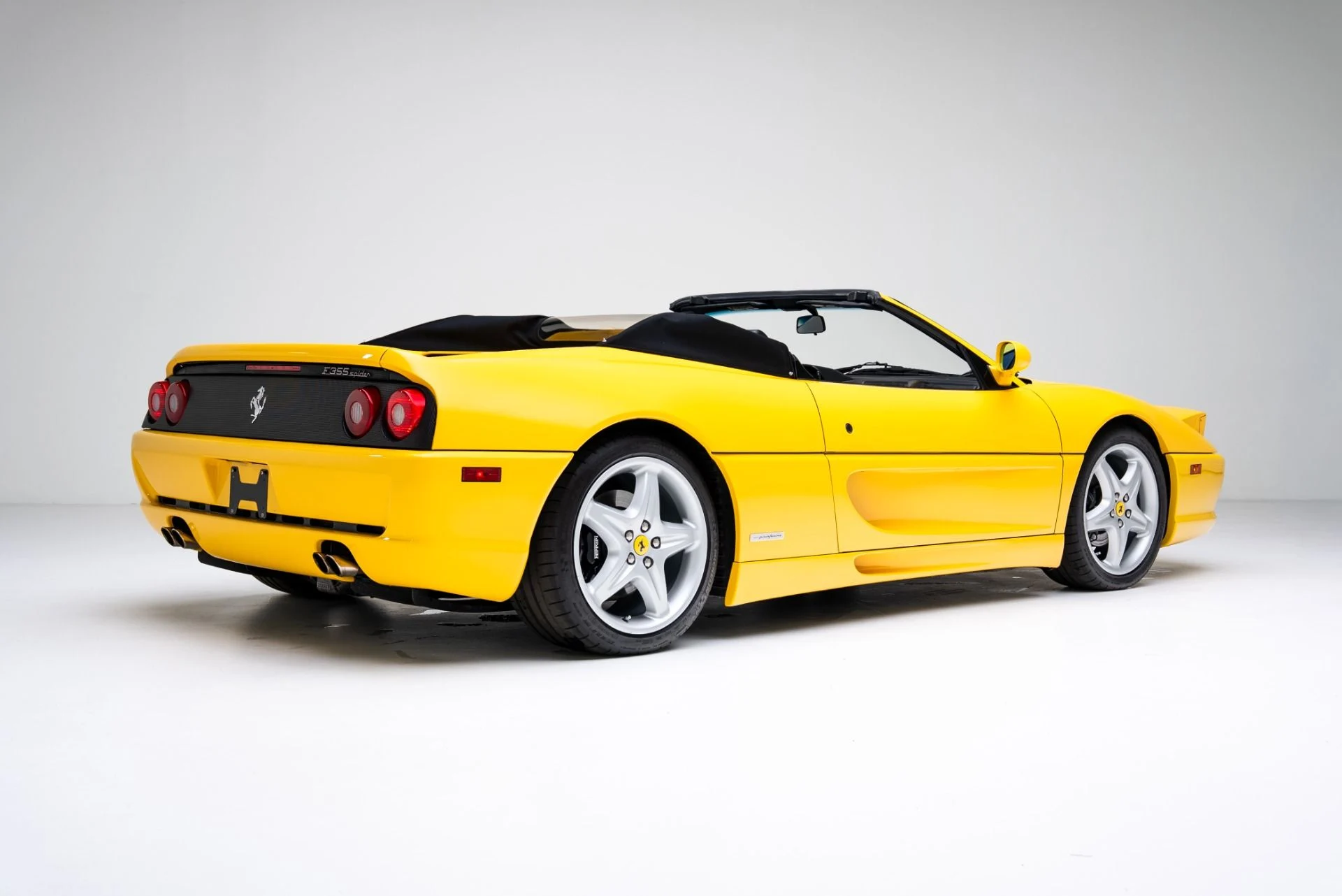 mph031_3962982530_Used_1997_Ferrari_F355_Spider_1769636442_3eccff95cb
