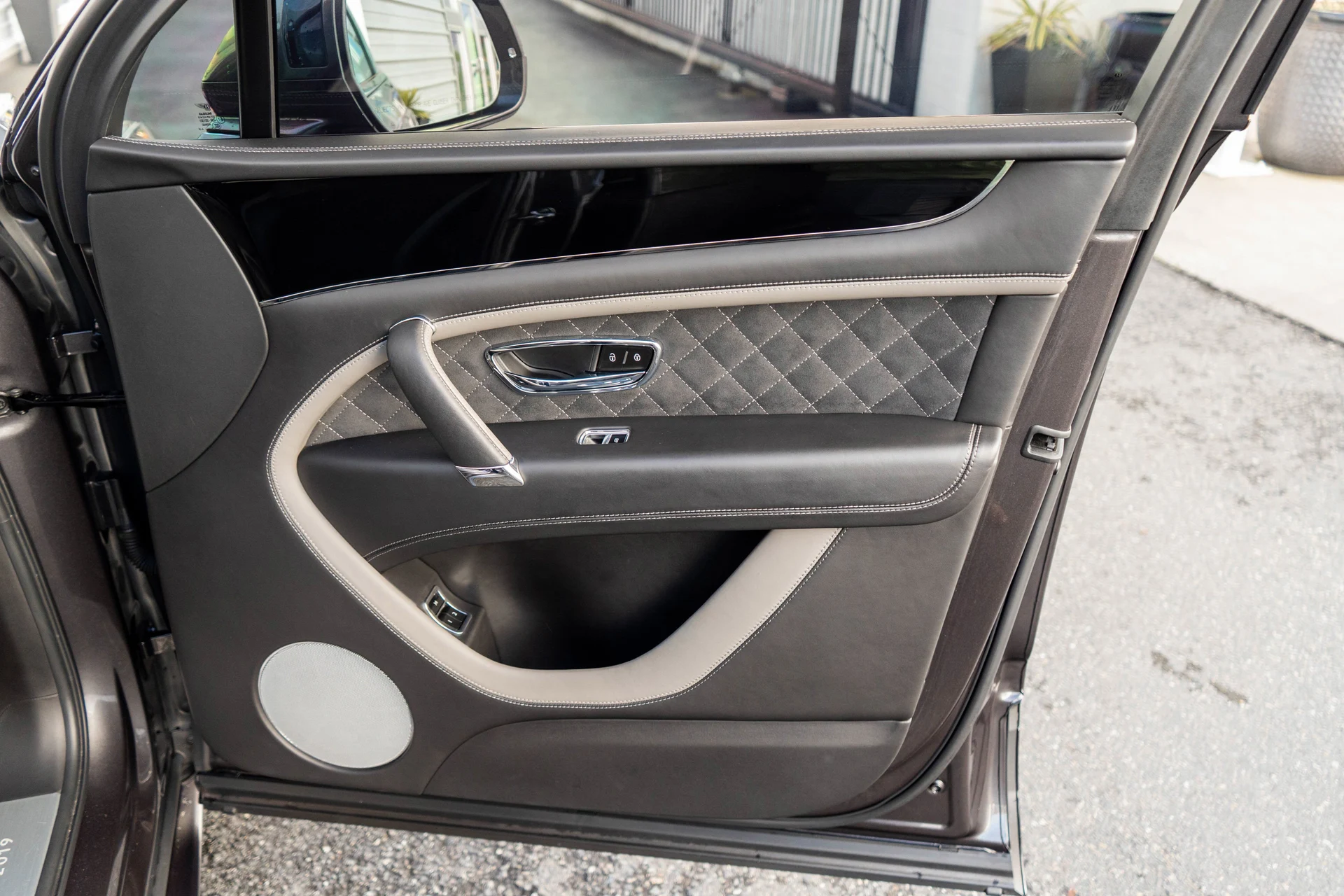 mph031_3963376262_32_fe02ca1632