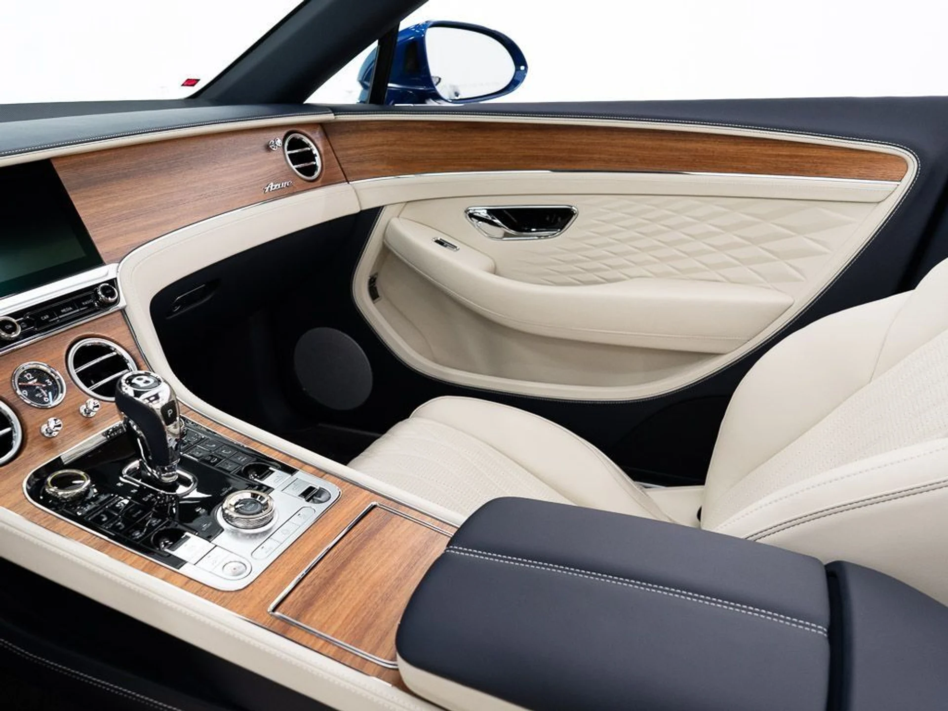 mph031_3973166486_eb9c9cf30c00ecb4fb1089997924c613_3f6017f32b