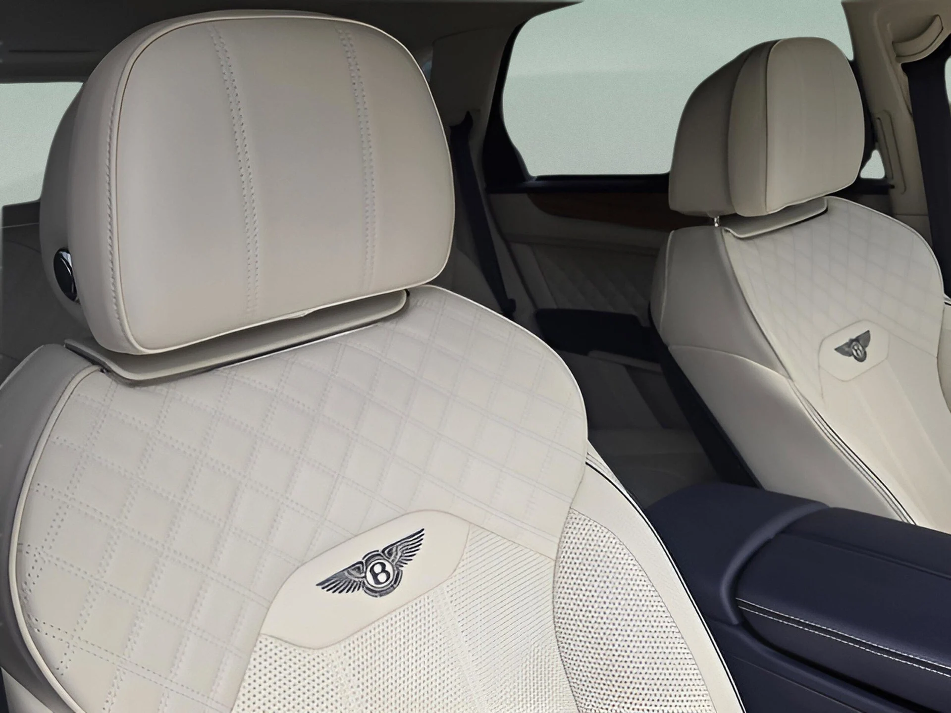 mph031_3977500372_69452917112c9e804821c6c202320c4ax_248cfb1b86