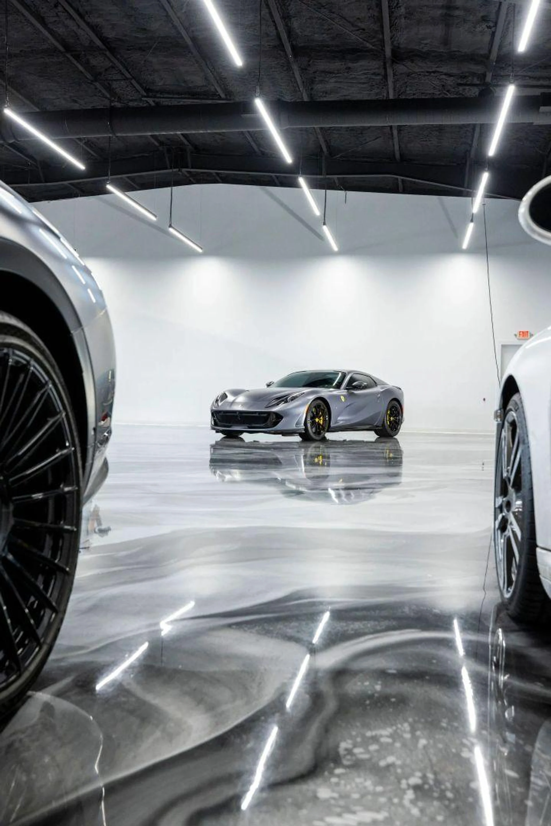 mph031_3982420119_Used_2023_Ferrari_812_GTS_Convertible_2_D_1792452576_a9057901f1