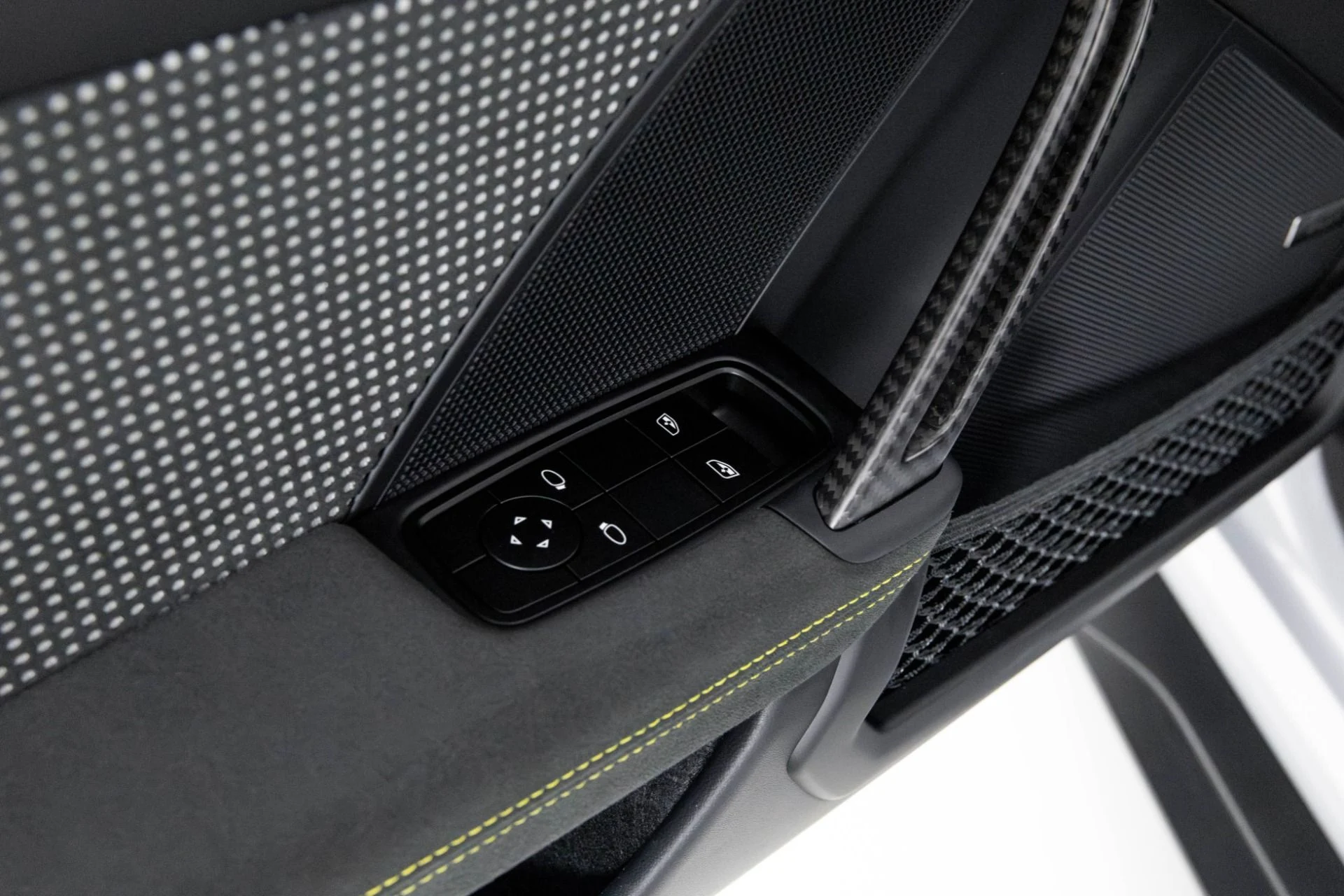 mph031_3984277842_Used_2025_Porsche_911_GT_3_RS_1763053566_c7907e322d