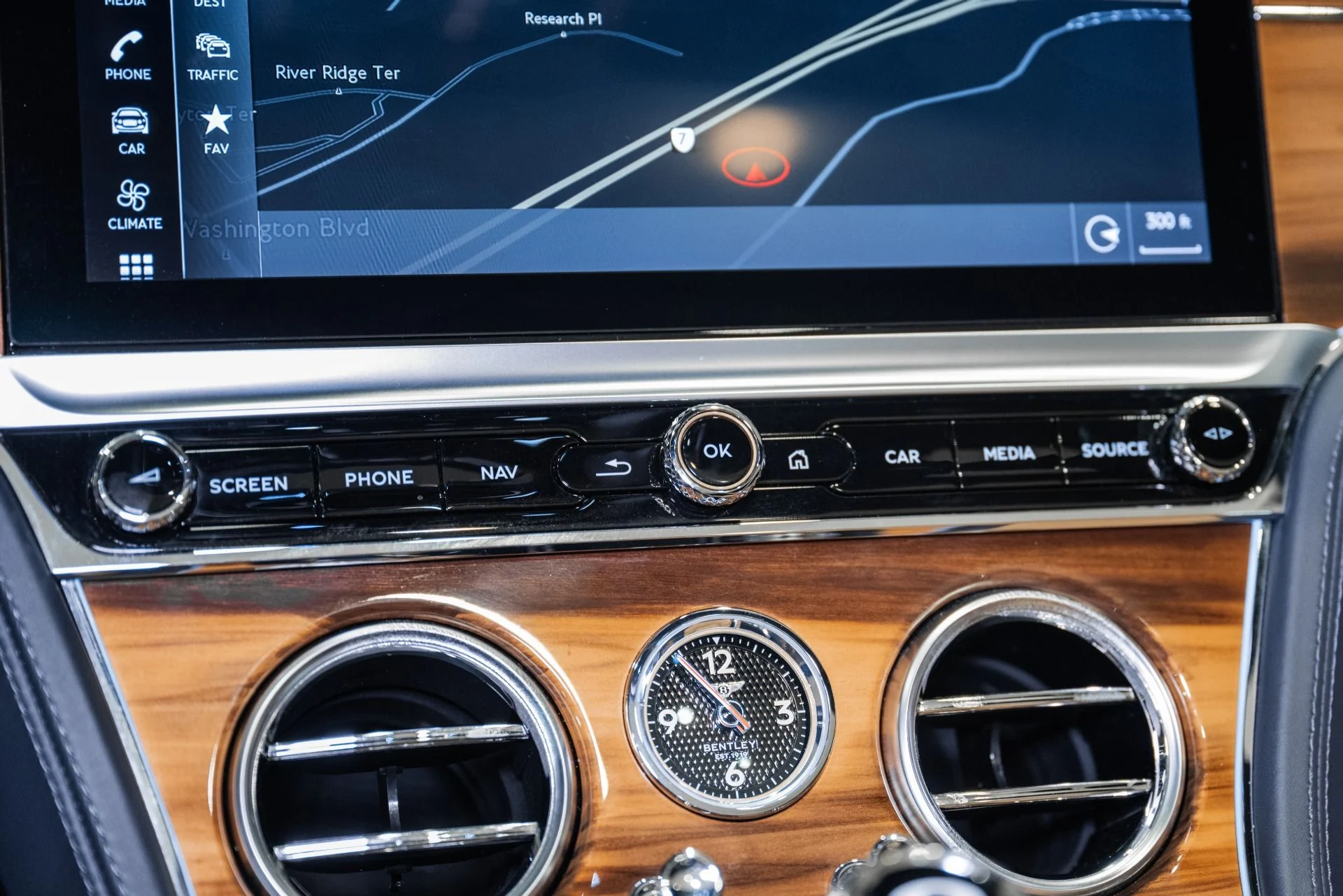 mph031_3992444838_Used_2021_Bentley_Continental_GTC_V8_1784574024_0747427153