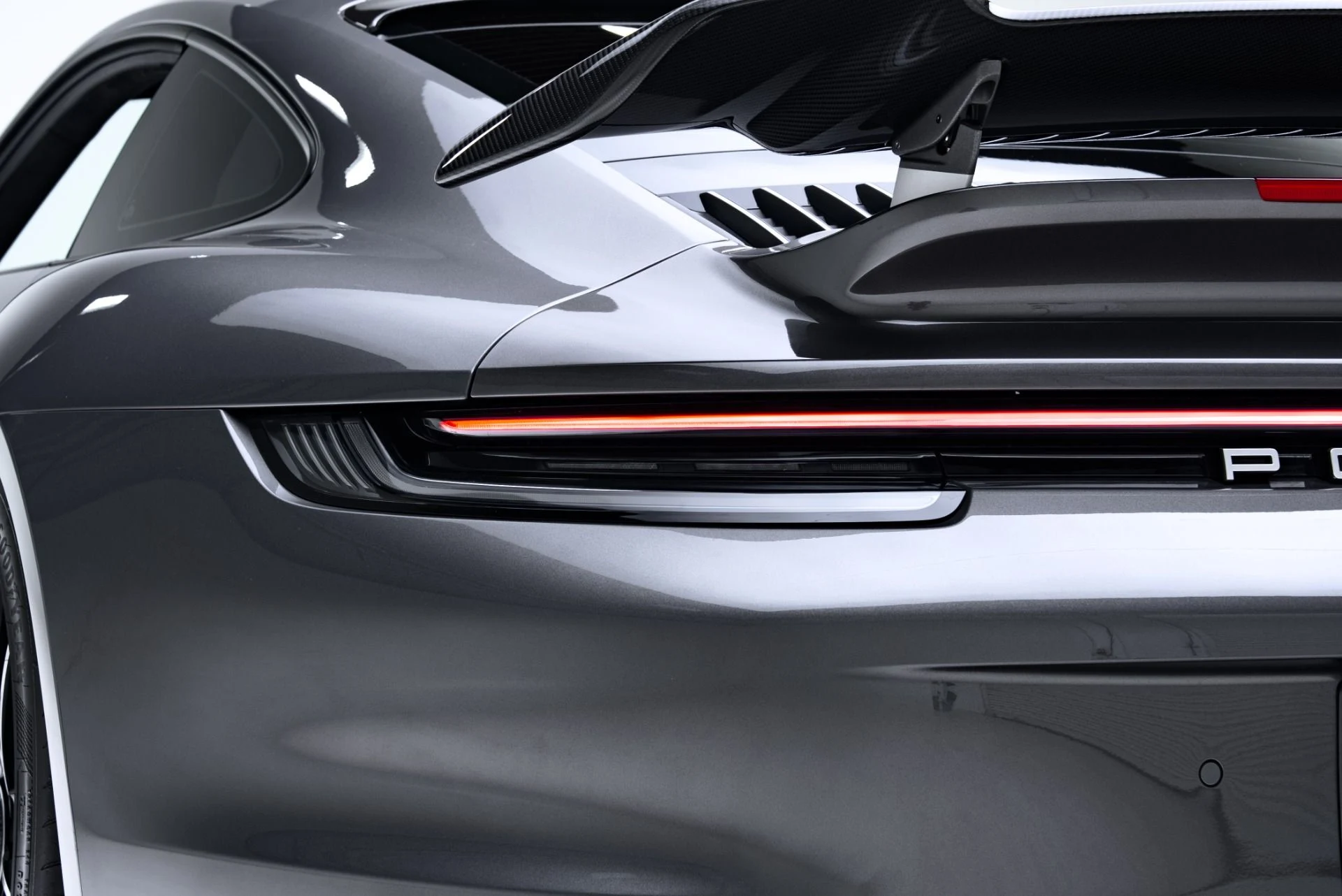 mph031_3997919653_Used_2021_Porsche_911_Turbo_1771625049_0e8f89a45a