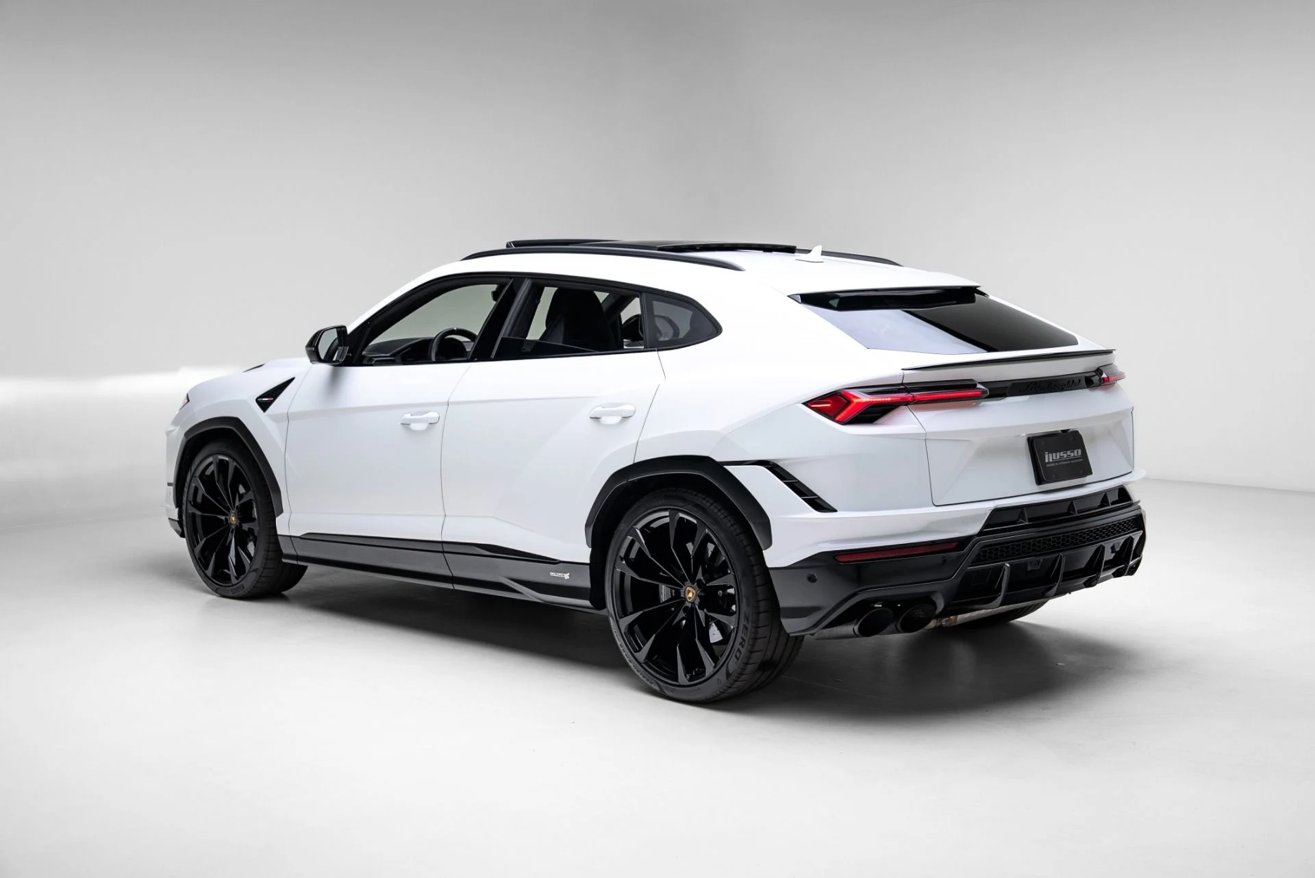 mph031_3998938297_Used_2023_Lamborghini_Urus_S_1776203789_671d9691a5