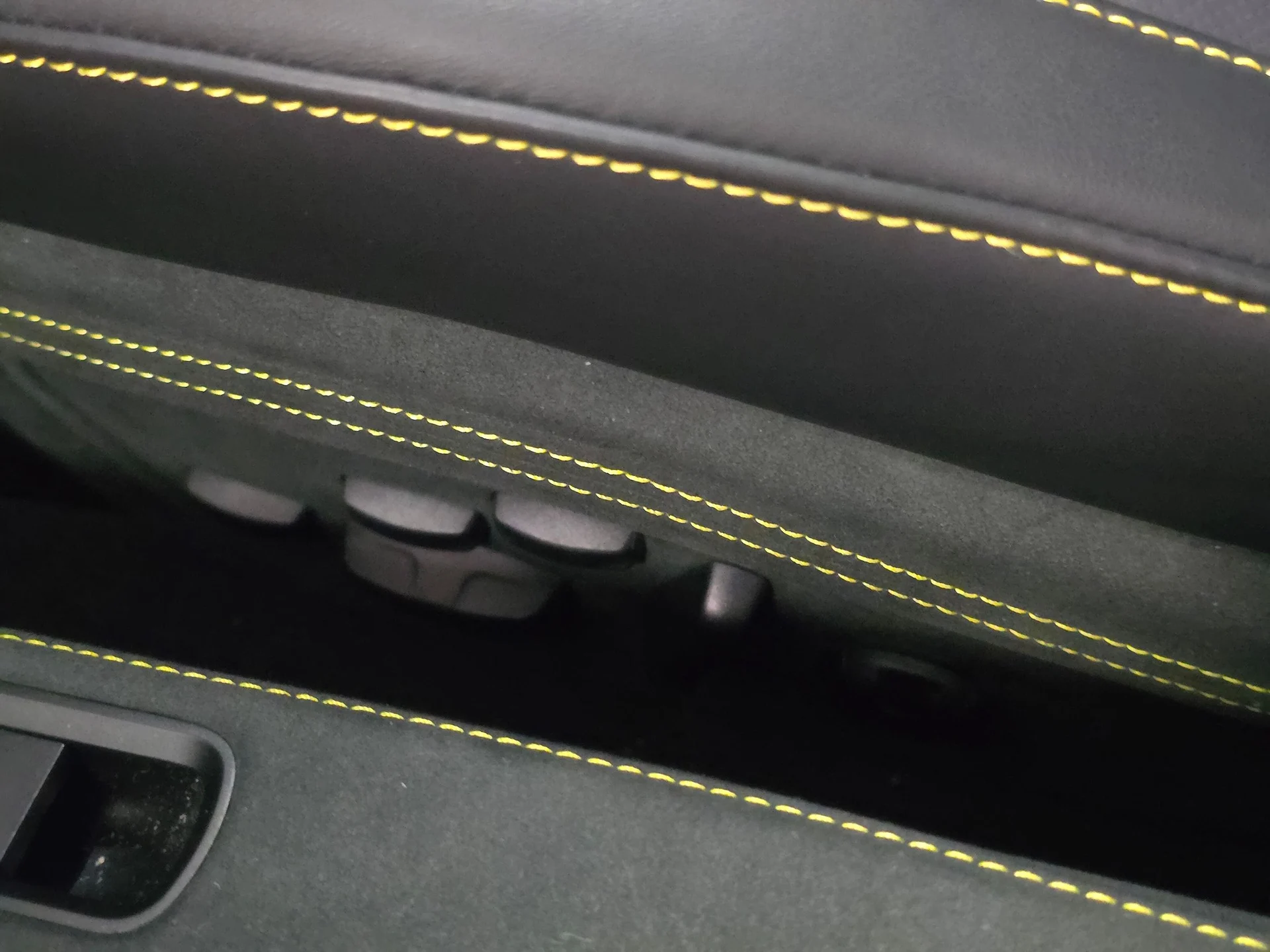 mph031_4012254477_c7f1e1a625caad314da771d525edce59x_4a227c32e1