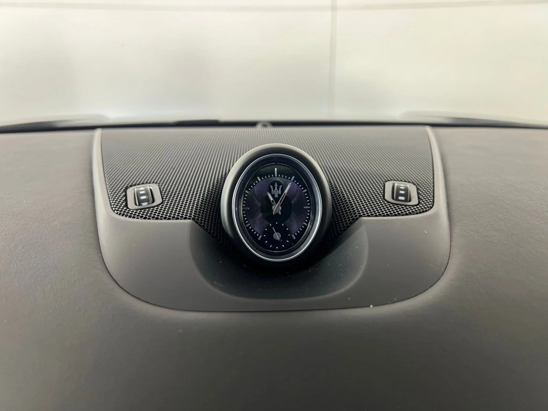 mph031_4028546323_8d1976f21e1581cae7183a259e4b7449_78e5a21b16