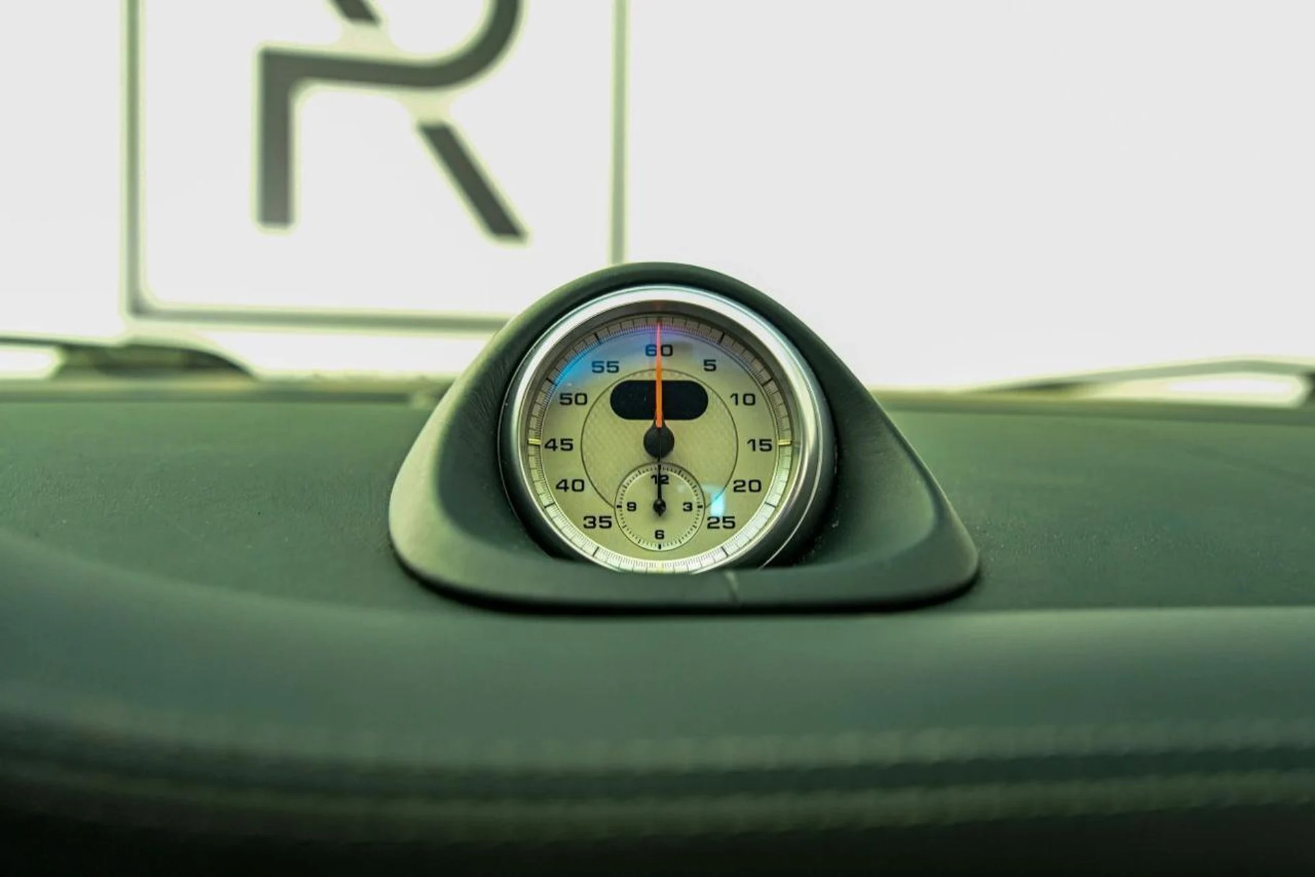 mph031_403067020_d9975a9fbd2718246f844b4fe0bc01cb_a1ee358c8c