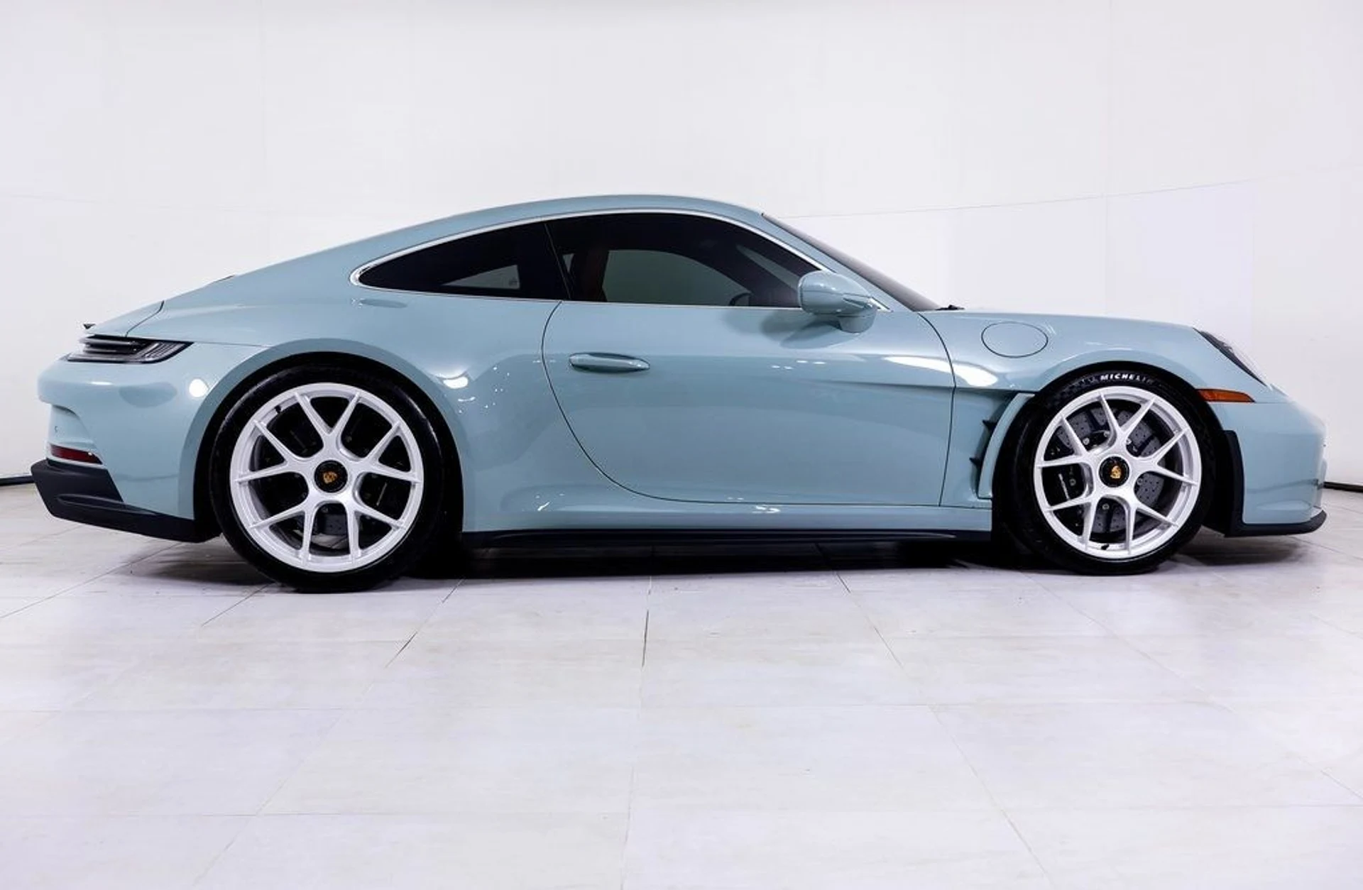 mph031_4031153643_80d2a2dbf4a935be2ad52147e8ad8794x_77ef960df9