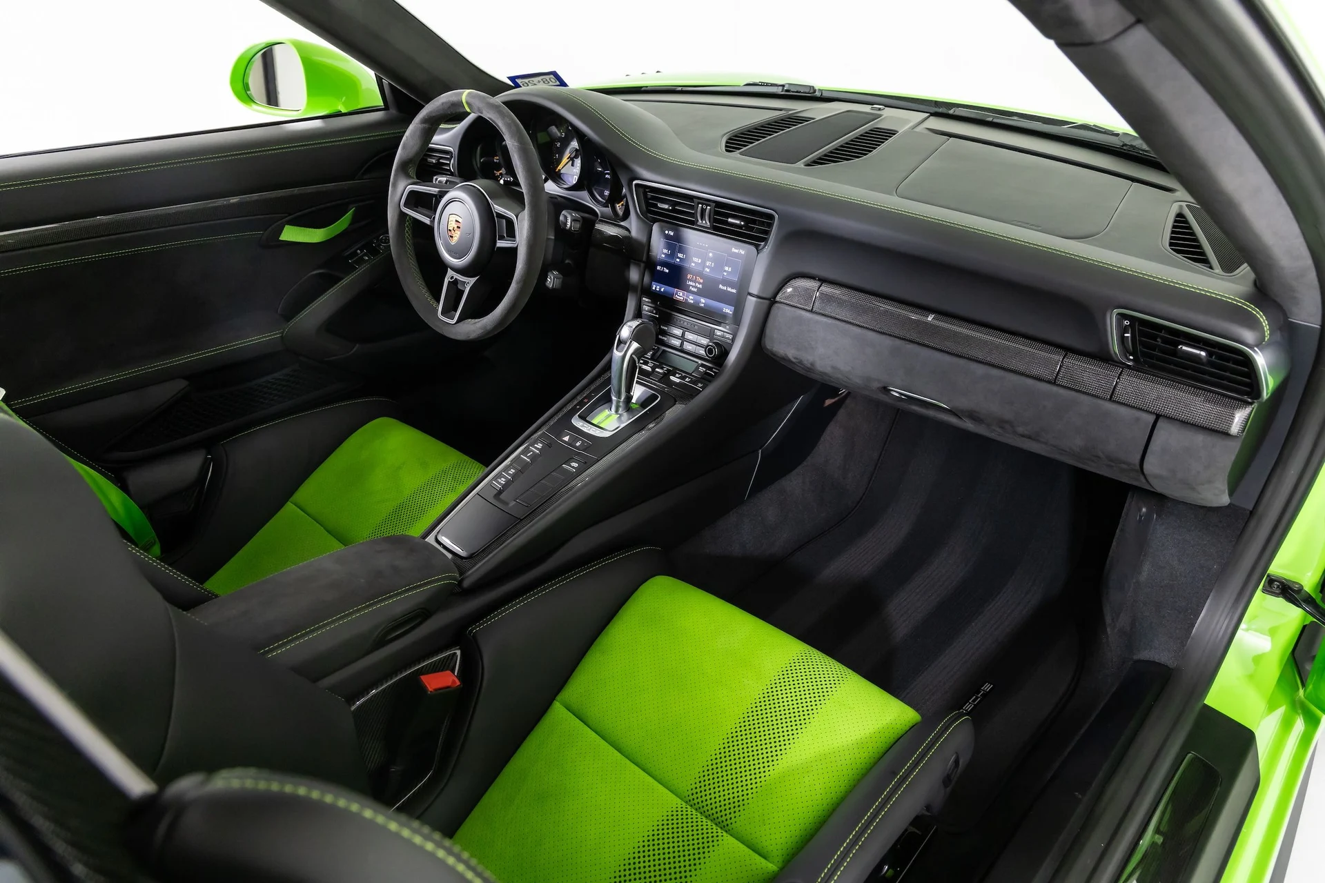 mph031_404387657_c36a28578c7646b780d71e754c75e6e1_15d755c9f3