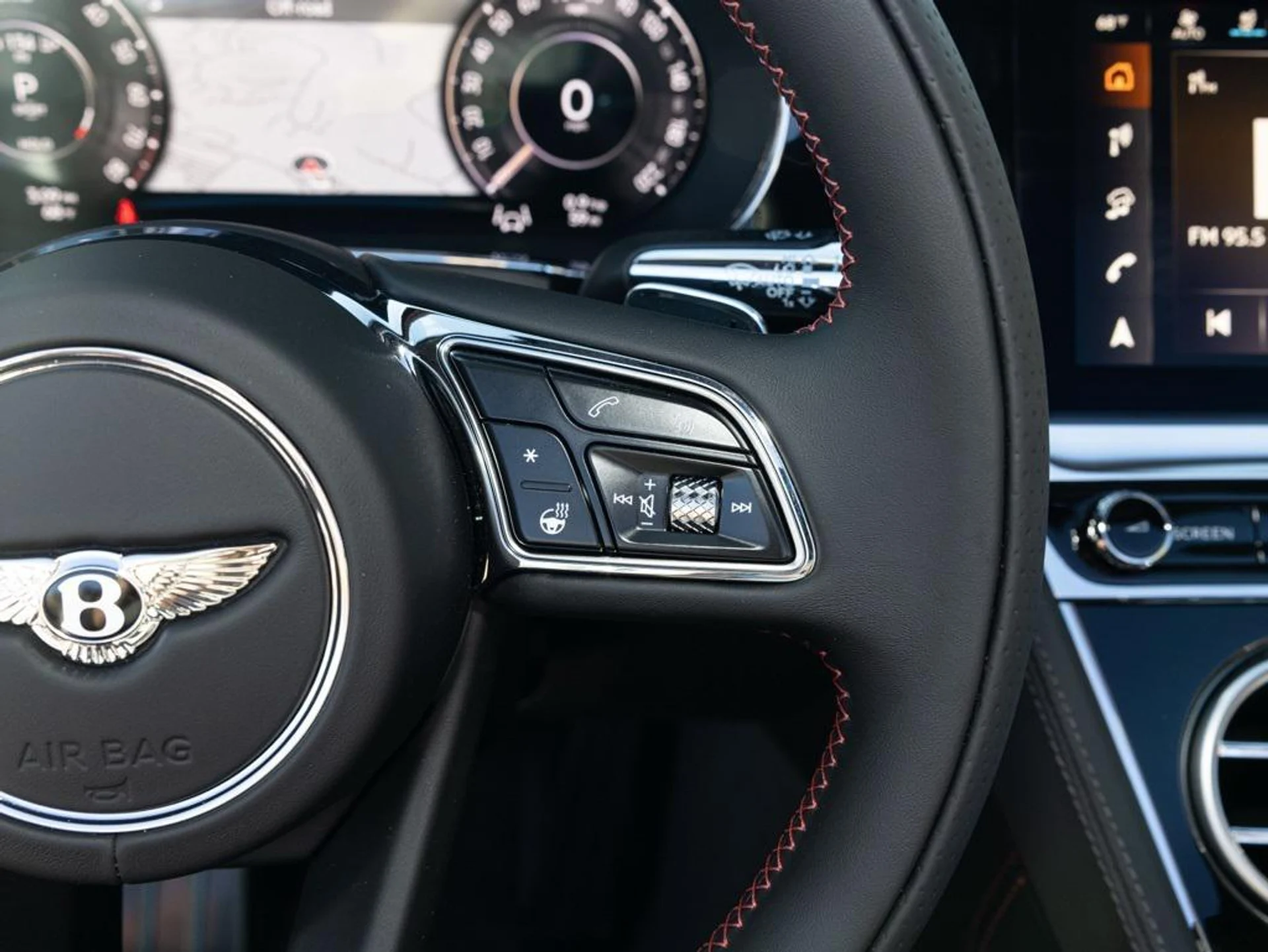 mph031_4048215455_465336698_68f22a6fc83056c645fcffb9_db6c793293