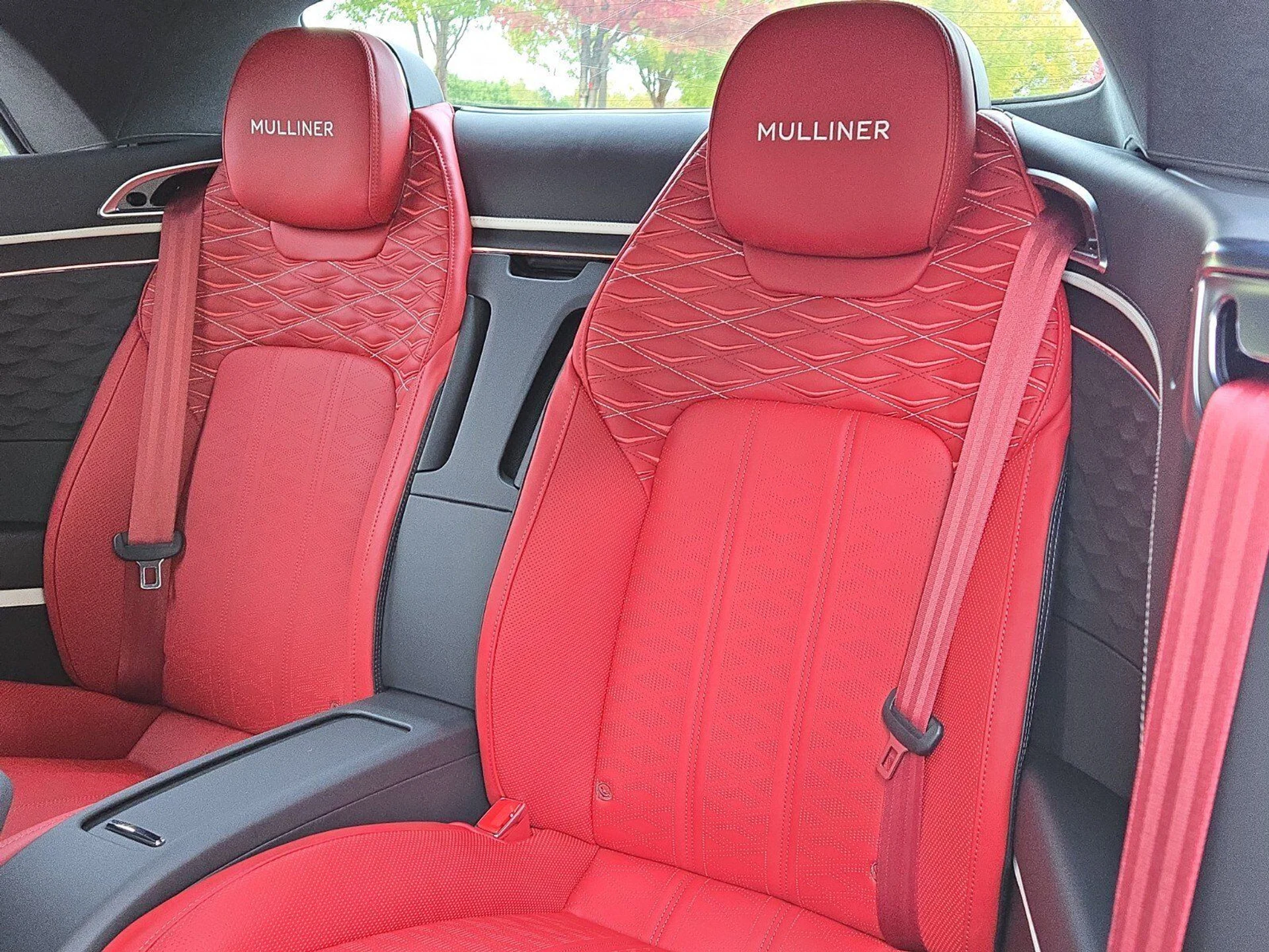 mph031_4055669108_44d37eee182c84a45a8a90caf81e5e01x_8013e591d0