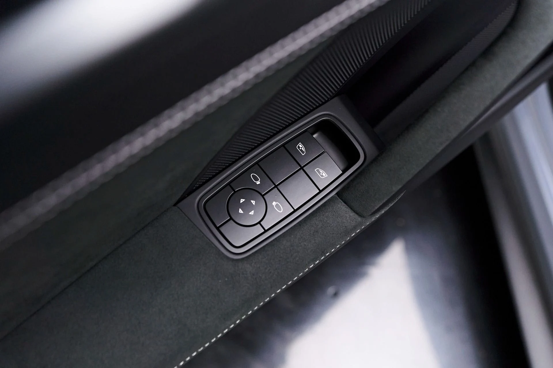 mph031_406512521_Used_2023_Porsche_911_GT_3_1723305784_36f12cb504