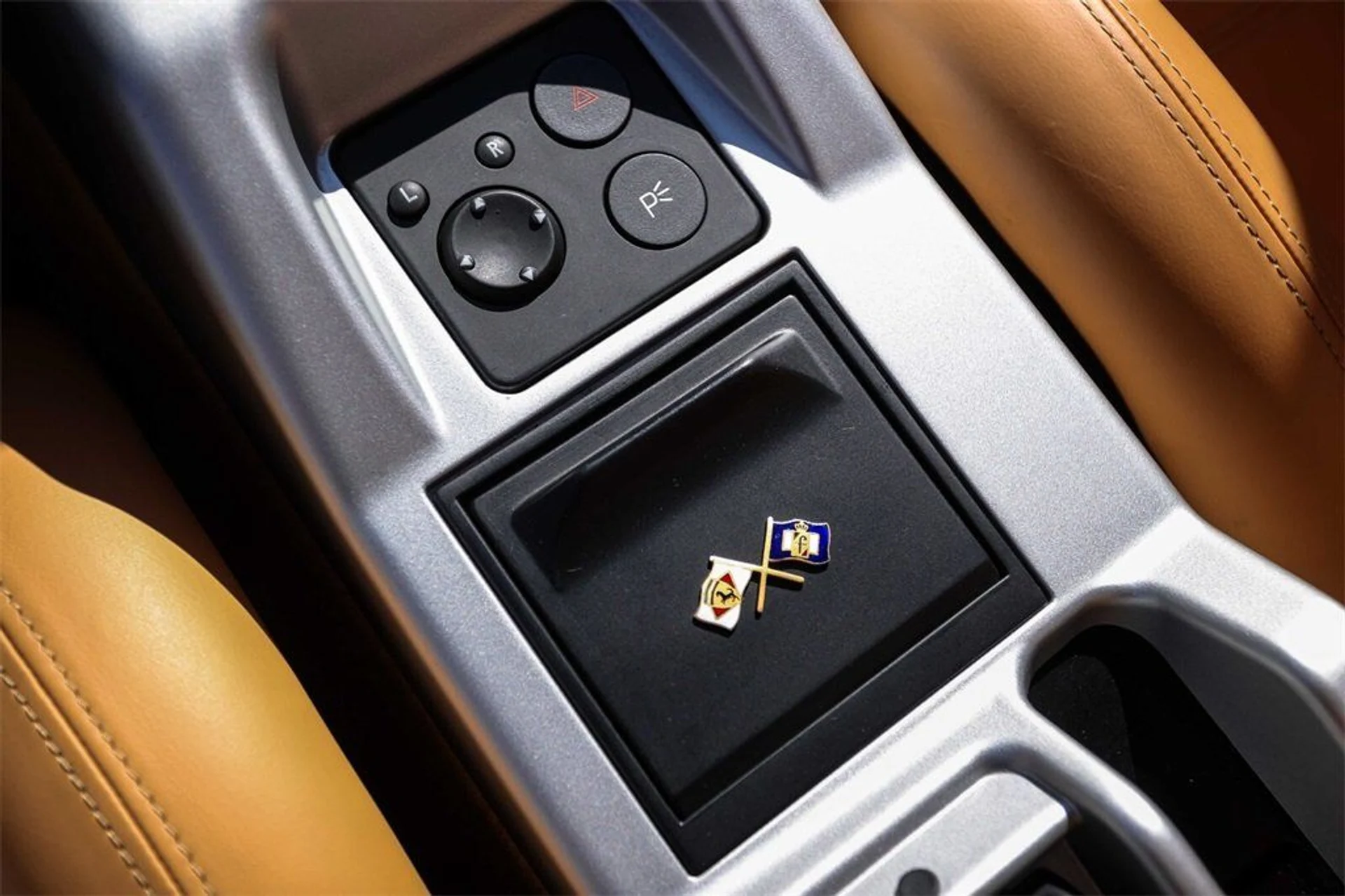 mph031_4067858003_5c847461f9a90e89211add6896c6f889_2dcb51bdac