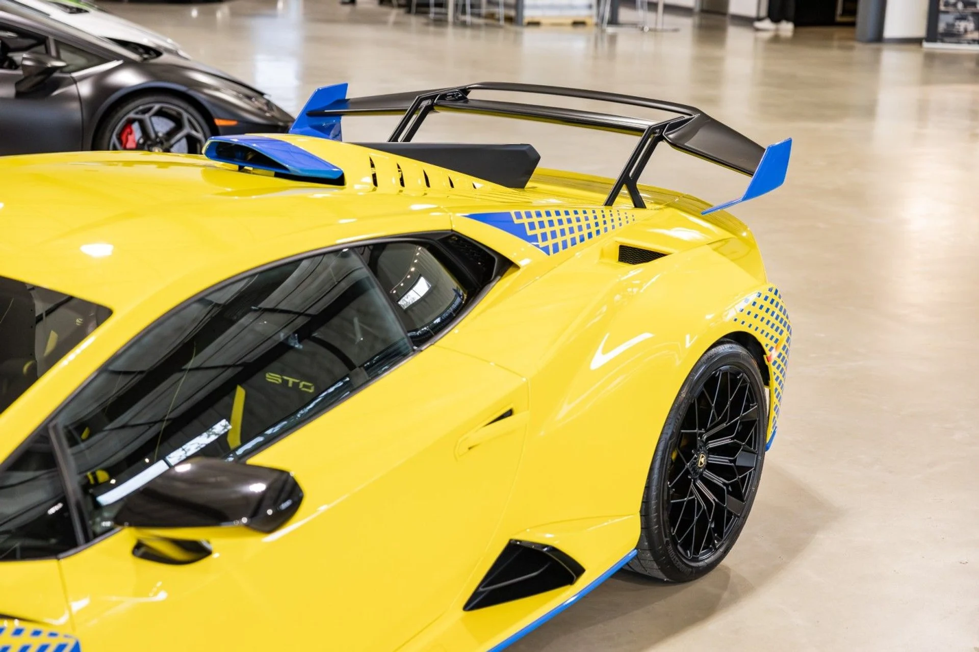 mph031_4071602021_z_Q_764eca79ac