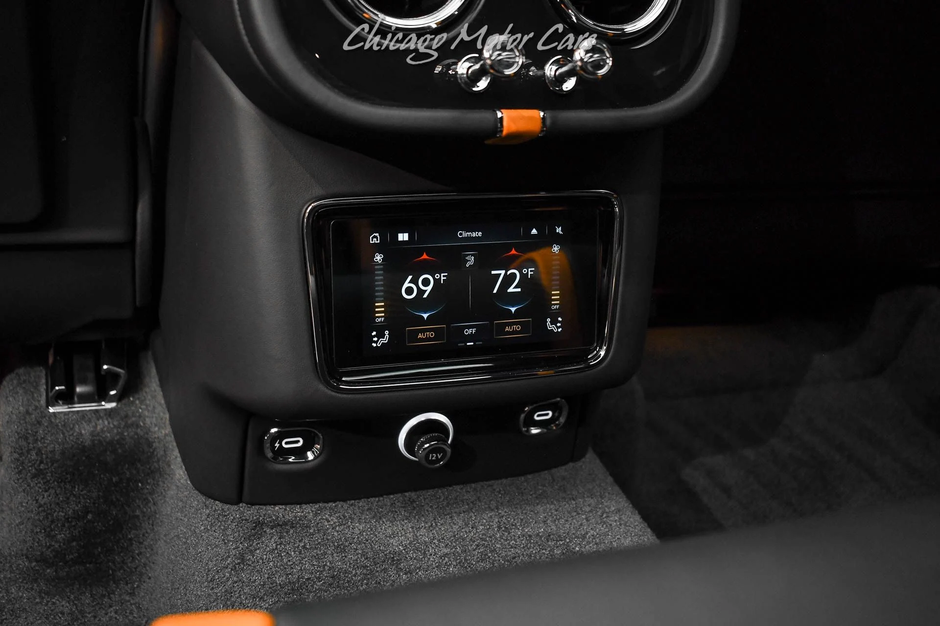 mph031_4073482870_12606_p32_l_2682546d9b