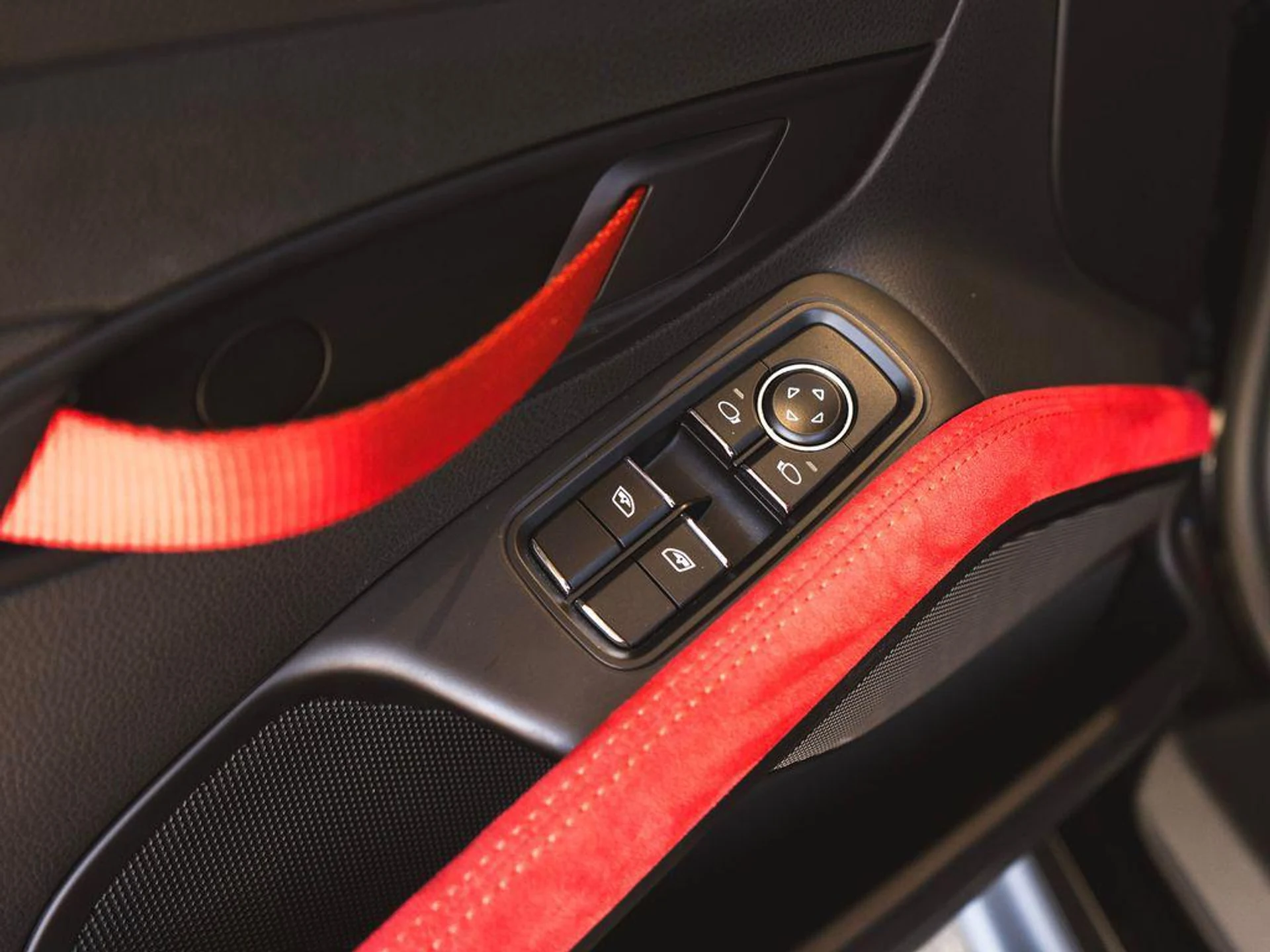 mph031_4074341025_Xg_Hr_S_Yelc_Vqi59_W3_hju8_TO_Hn_E_a5870f1d08