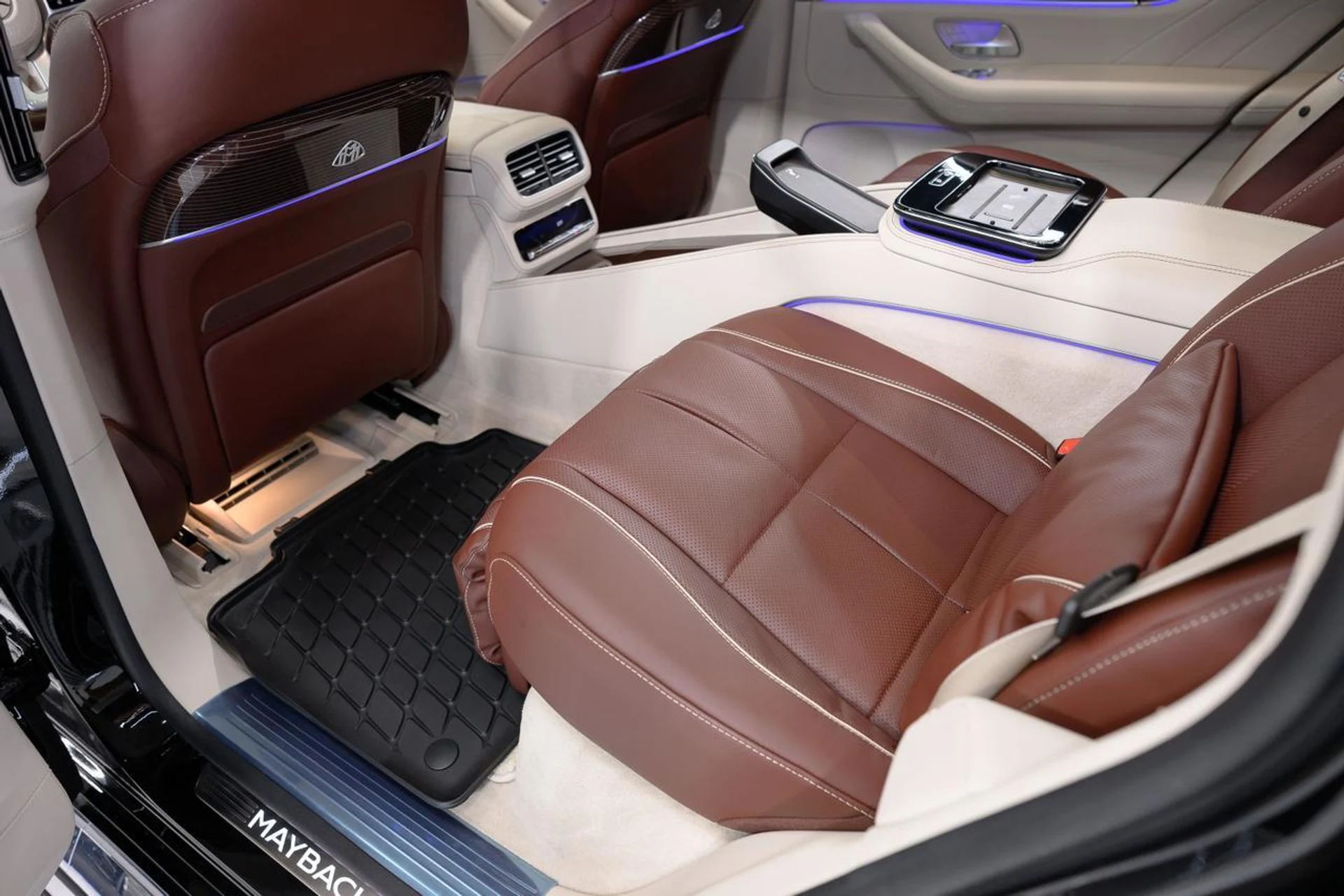 mph031_4081625796_80010b47547a7bdc4b81f3cb40e9b2e2_6ac1805520