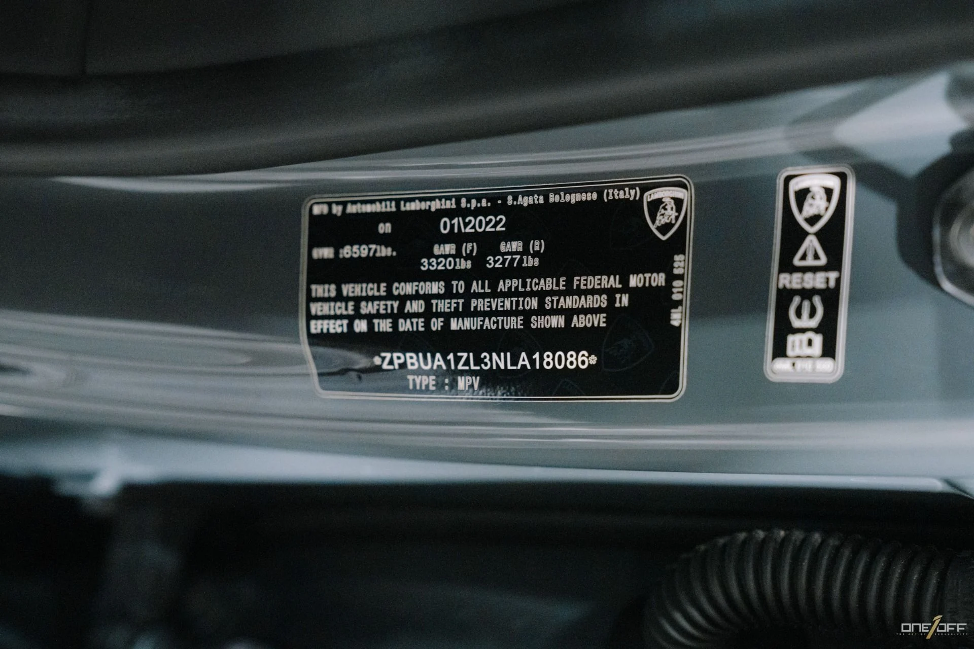 mph031_408567183_Used_2022_Lamborghini_Urus_306_K_MSRP_ALL_Carbon_Grigio_Telesto_Paint_1752782699_912012fd03