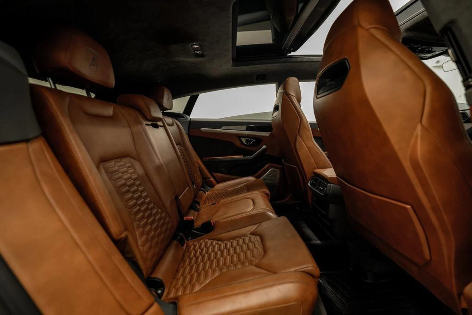 mph031_4090955287_BA_0_A_Kwtu6if_K08a_Ek_Cx_CBZB_Zi_Do_b918855b7c