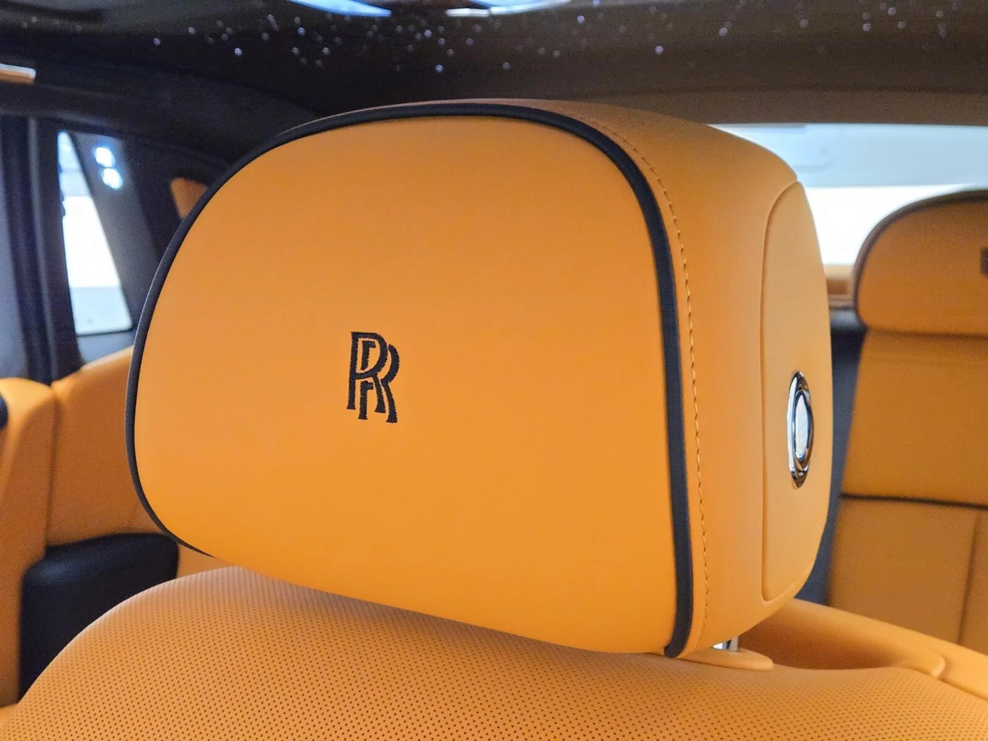 mph031_4091426010_New_2027_Rolls_Royce_Phantom_1793078073_c619541472