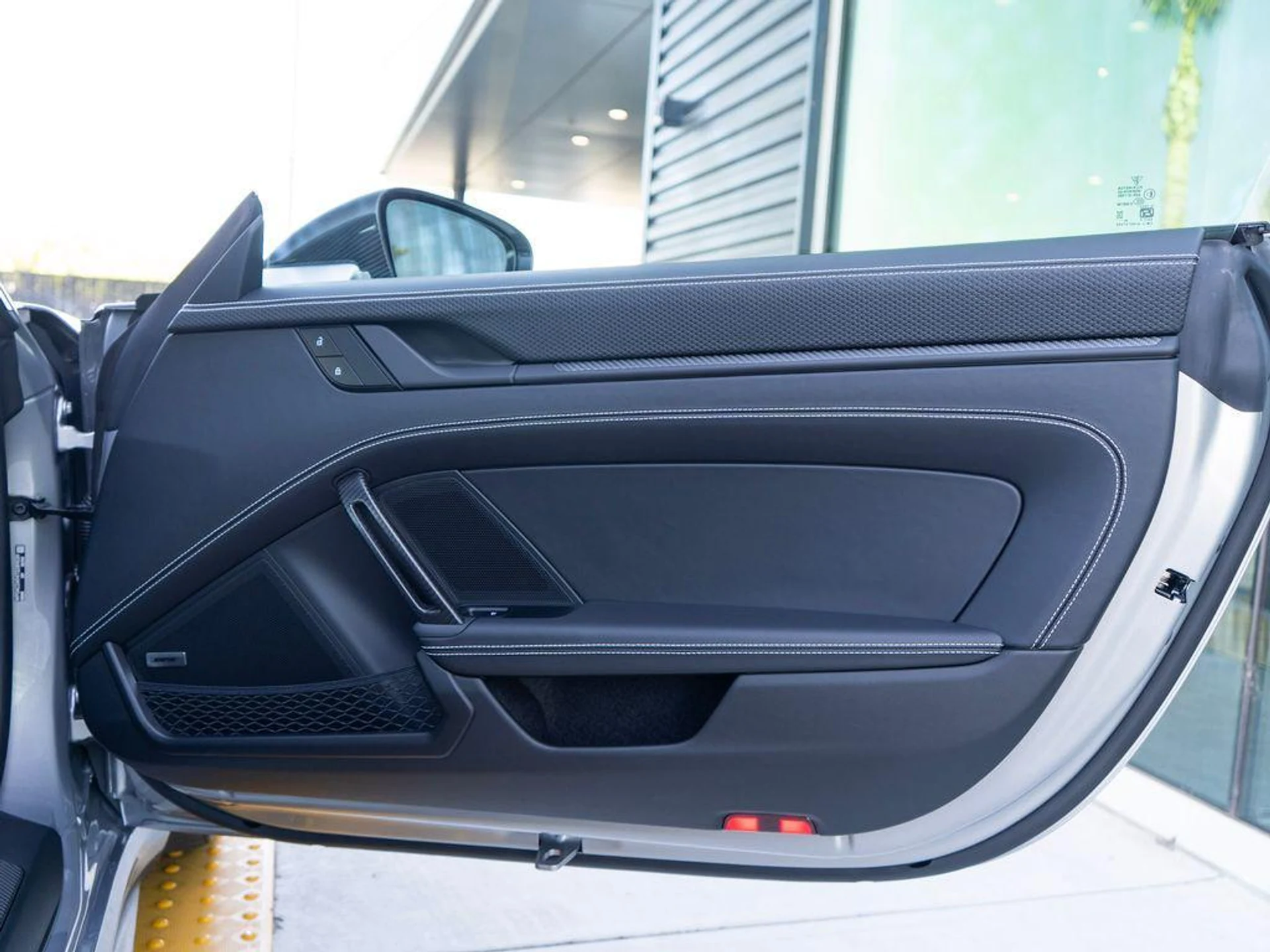 mph031_4091803973_Vjt_2_Z_Sc_YA_Kz_Ox5_Kige_Uwnr6r_OM_9fa7e24902