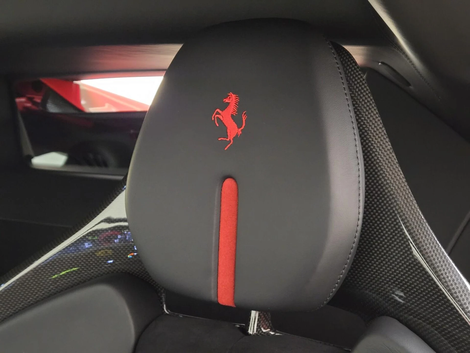 mph031_4092078685_Used_2021_Ferrari_SF_90_Stradale_1762500930_1c3e723967