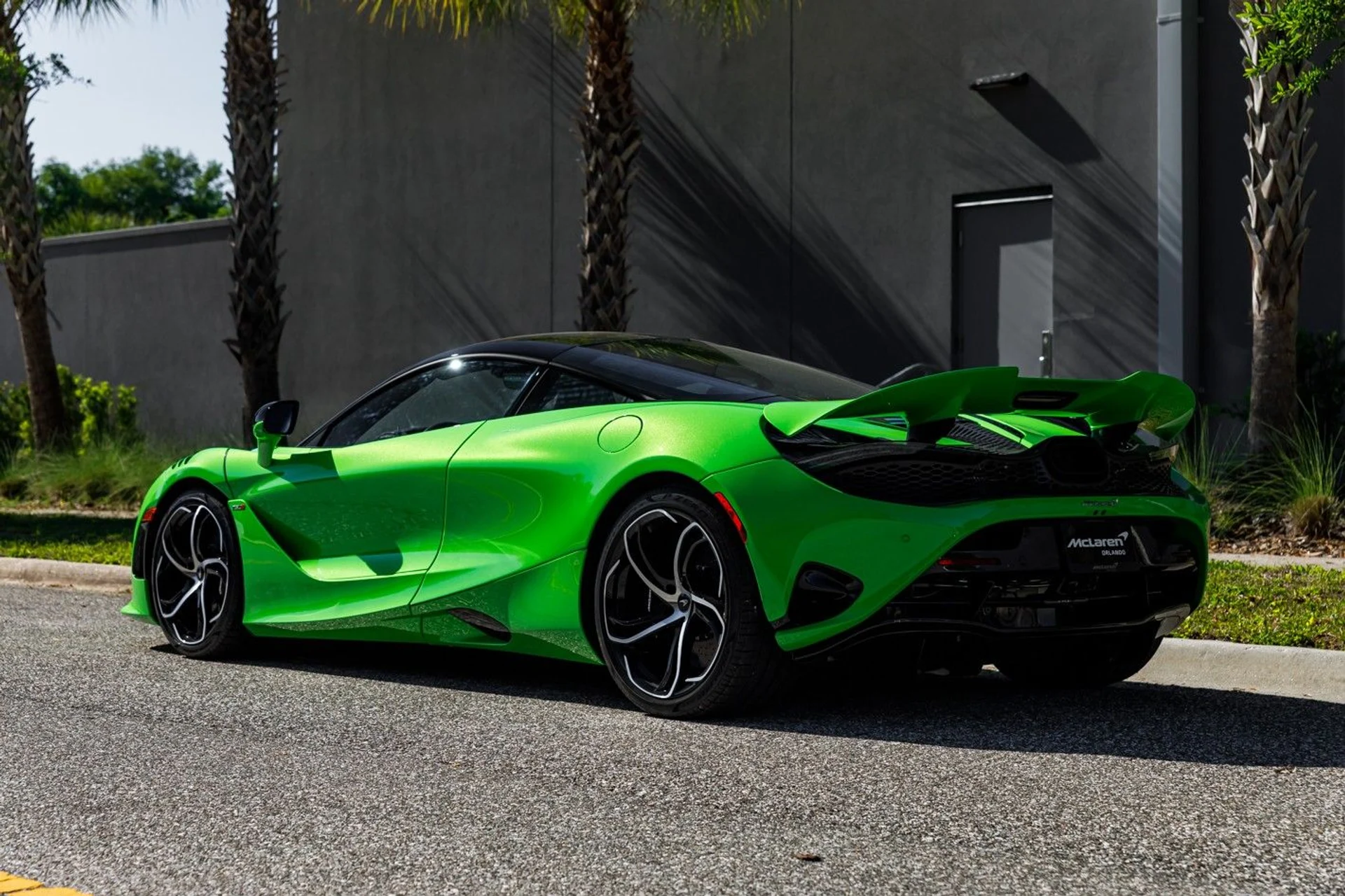 mph031_4092962342_668_p32_l_d644dc687d