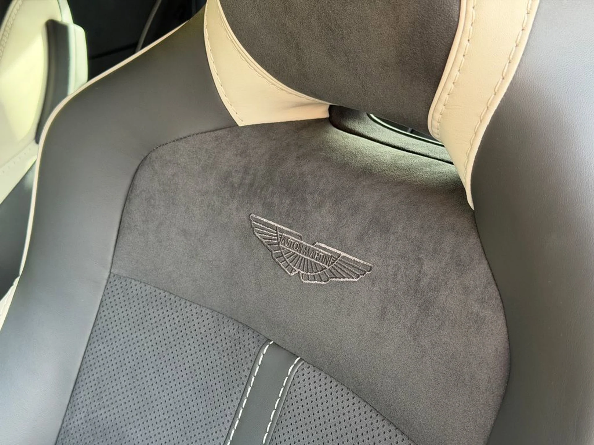 mph031_4094065149_bf20096b53094b92a67e8b21613358d5_44fa206b4e