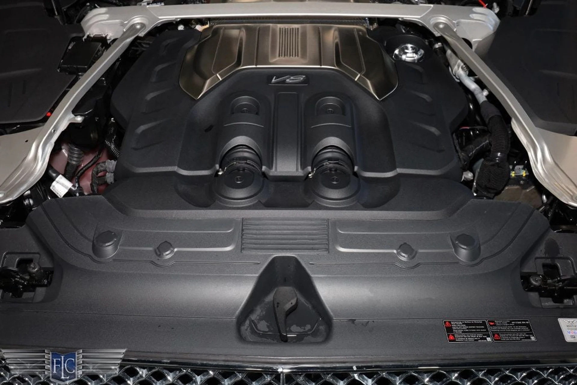 mph031_4097900819_used_2022_bentley_continental_gtcv8mullinerconvertible_9689_22970433_32_1024_824c5c9021