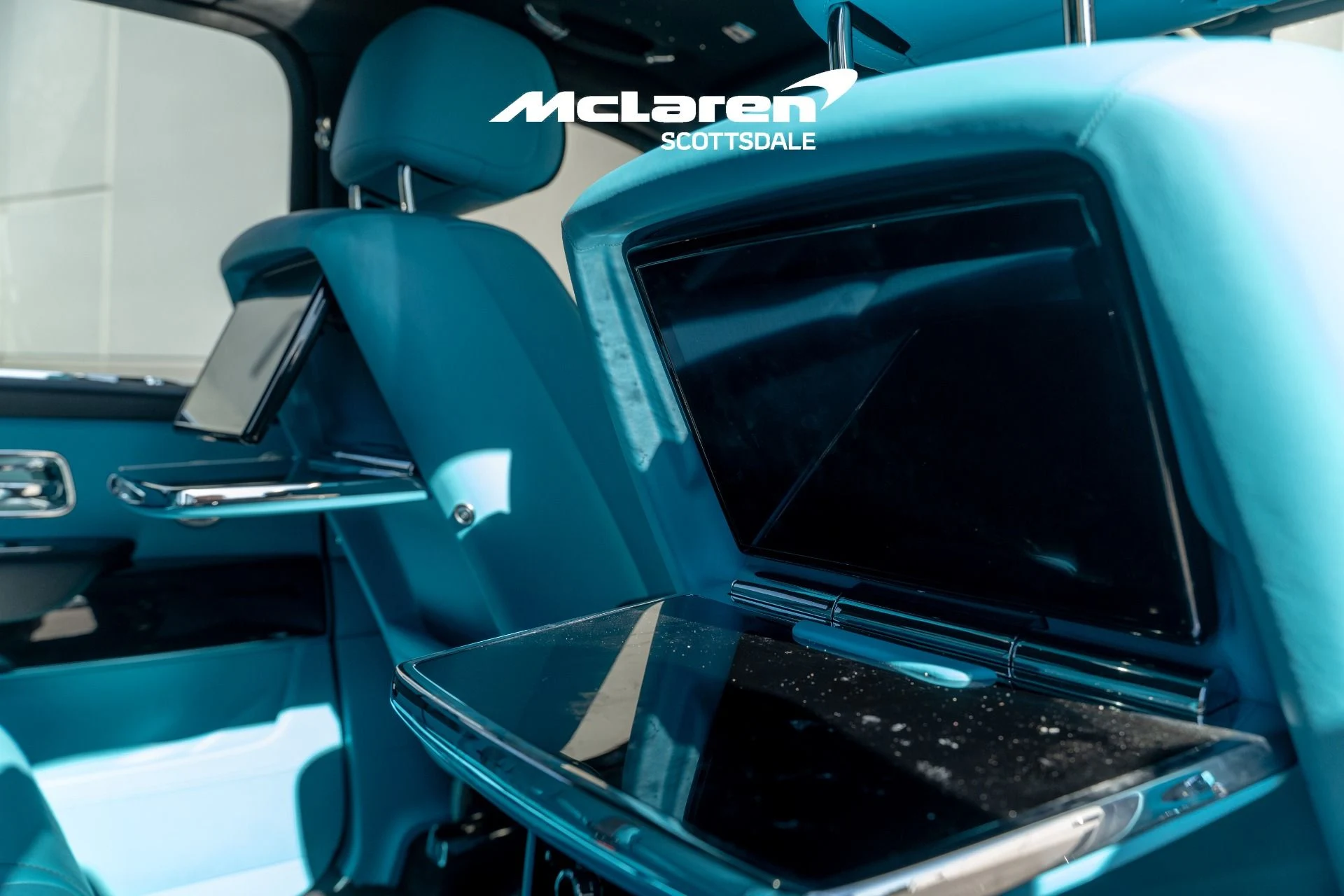 mph031_4103193402_Used_2023_Rolls_Royce_CULLINAN_1773856521_2f15a263e1