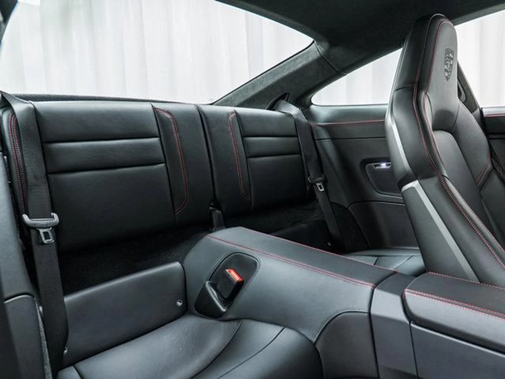 mph031_4112373051_ow_H26_V5_KW_Xjnaw8_Eo_Eo_Otxt_PBY_a33a407934