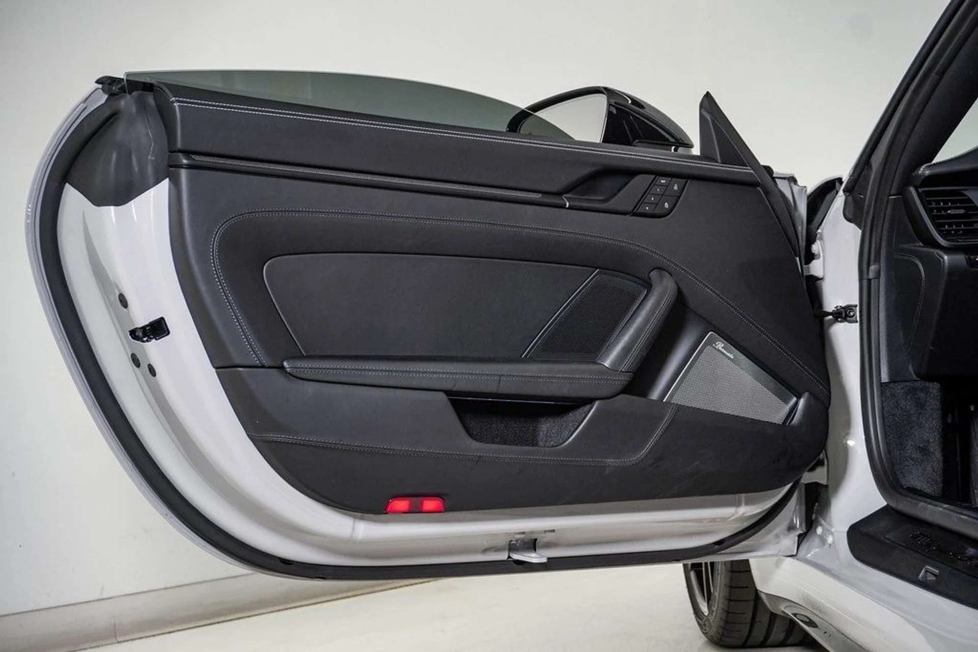 mph031_411718682_f659a92bde9cfb833b62e482d1199f7ax_6da1ea2055