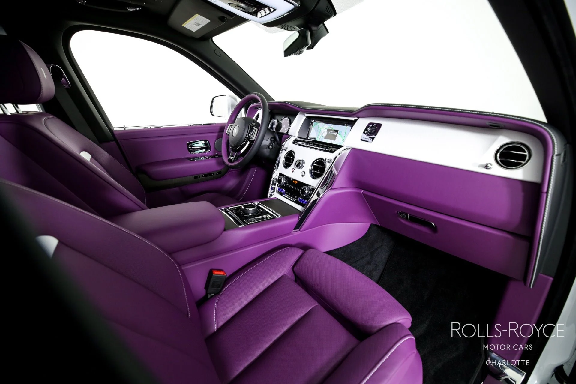 mph031_4117754983_Used_2024_Rolls_Royce_Cullinan_1750949955_117803999e