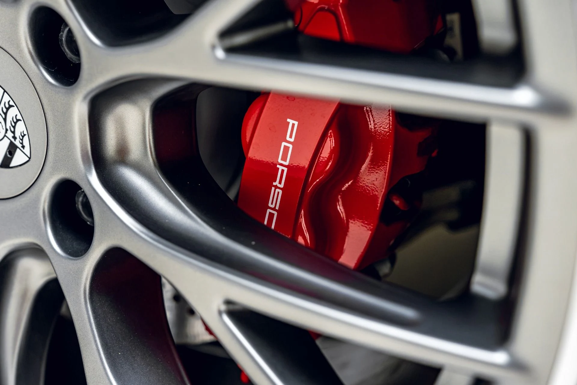 mph031_4122022566_Used_2019_Porsche_911_Targa_4_S_1783372846_789747bf10
