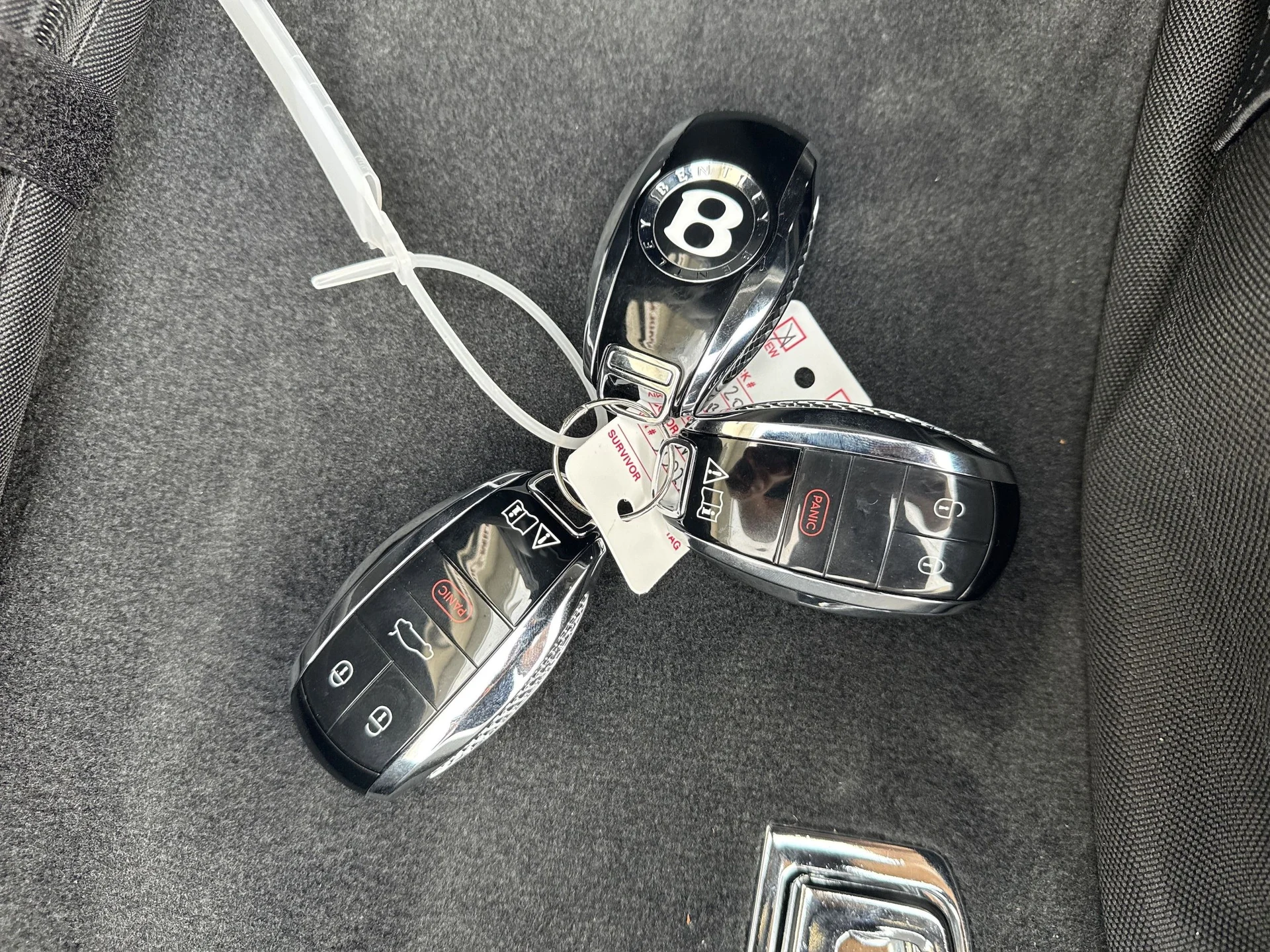 mph031_4122191356_da94033bdd73169501ab163bd2f33803x_a9d668f299