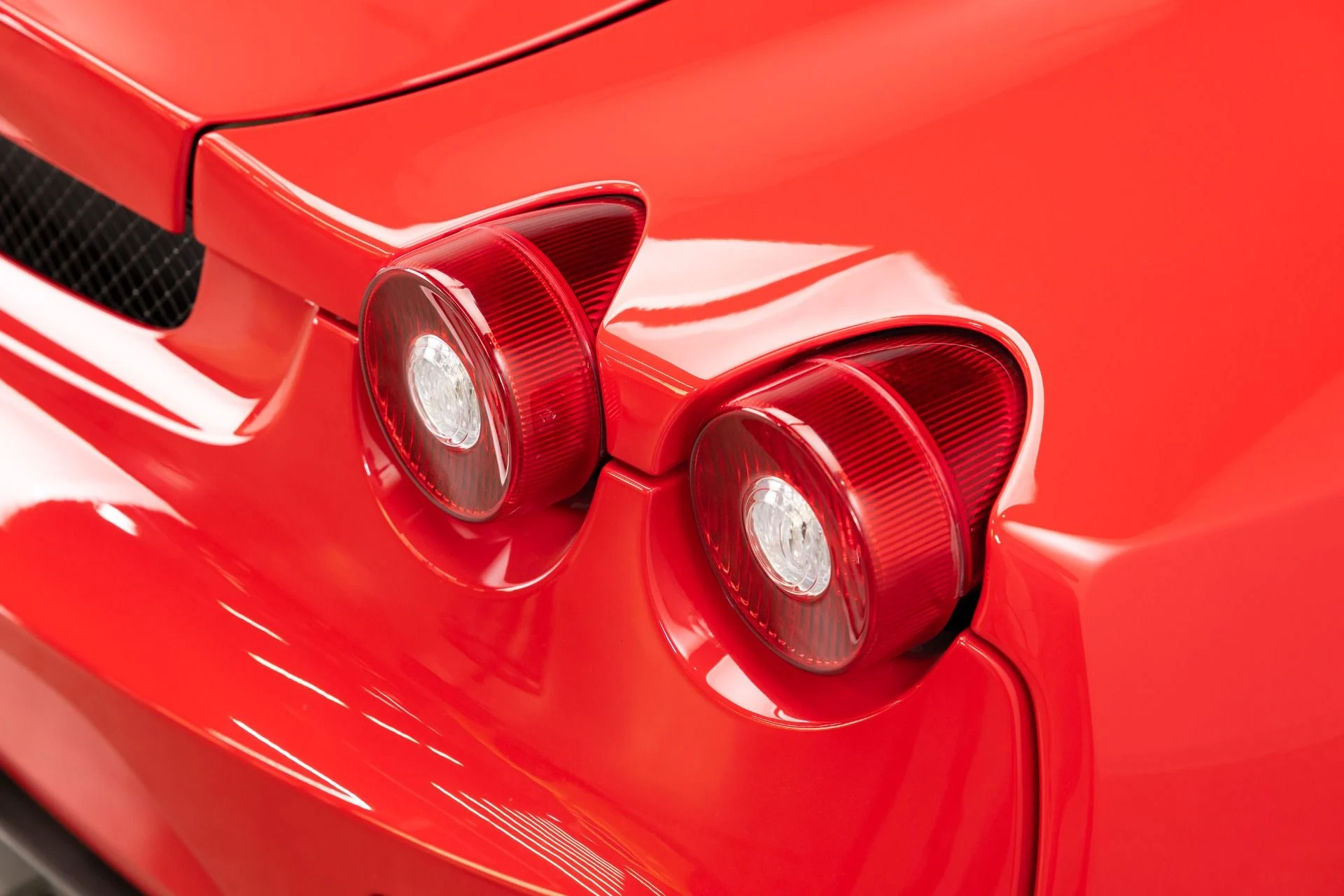 mph031_4130944349_Used_2006_Ferrari_F430_1790703336_c300b678b8