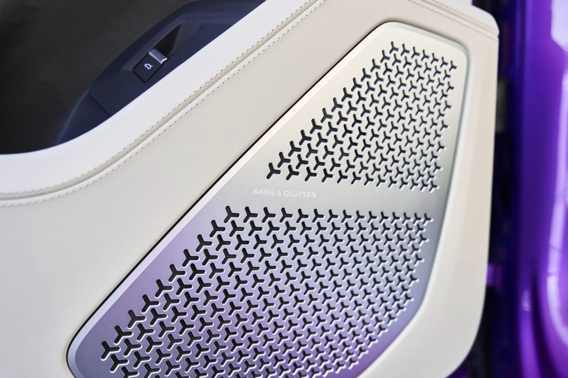 mph031_4134522180_Used_2021_Lamborghini_Urus_1772650653_932c50b0fb