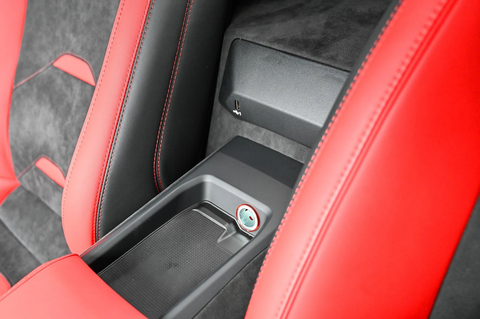 mph031_4136821488_bf82b754b8e64f22a291491680893c5c_7471048dc2