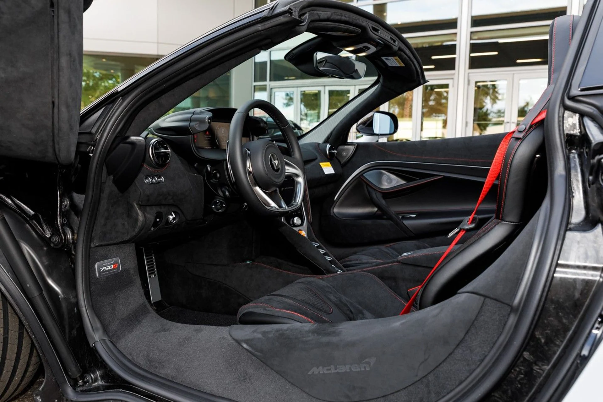 mph031_4144581720_637_p32_l_937cfc5a8e