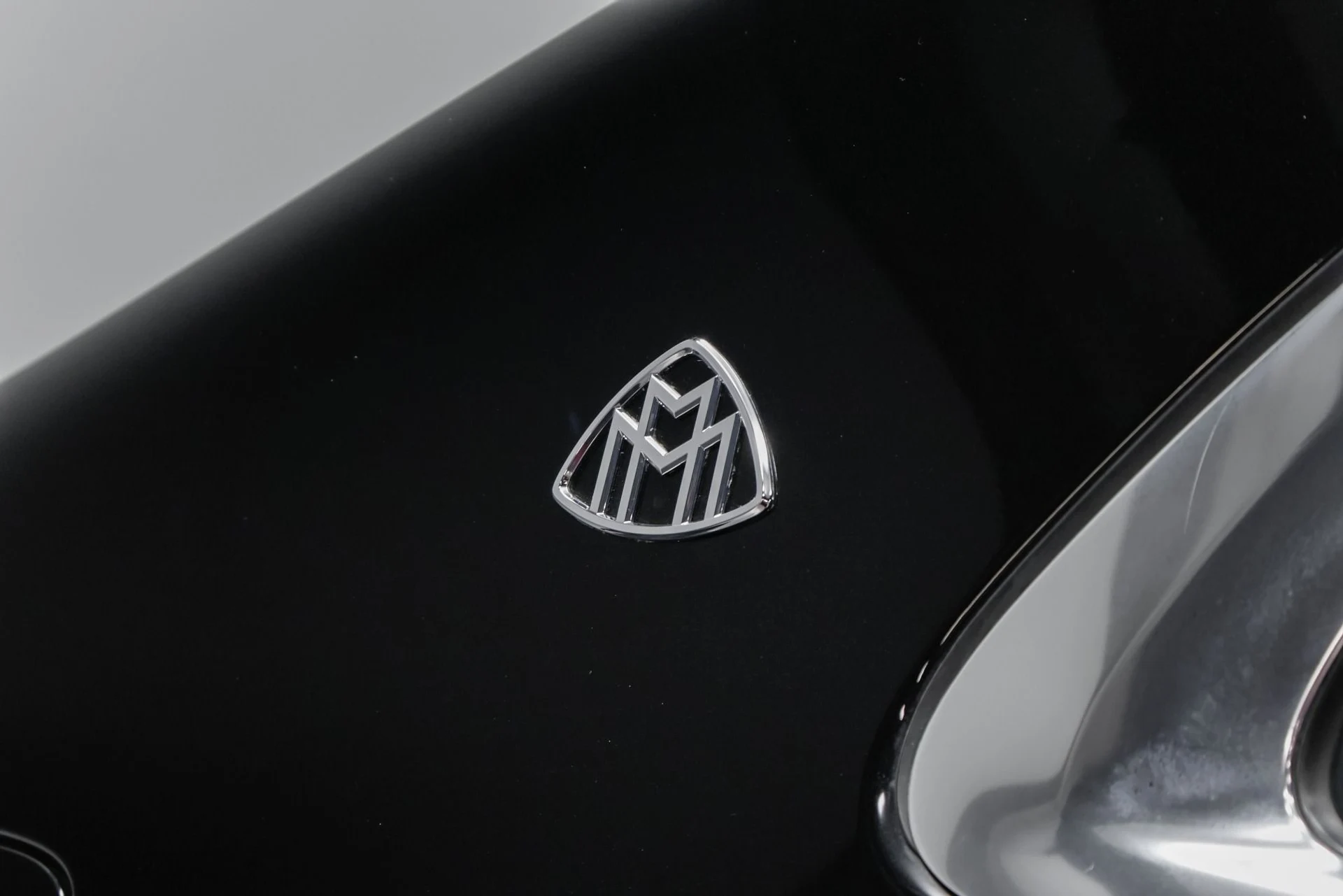 mph031_4154303788_Used_2019_Mercedes_Benz_S_Class_Maybach_S_560_4_MATIC_1761681414_386e26da29